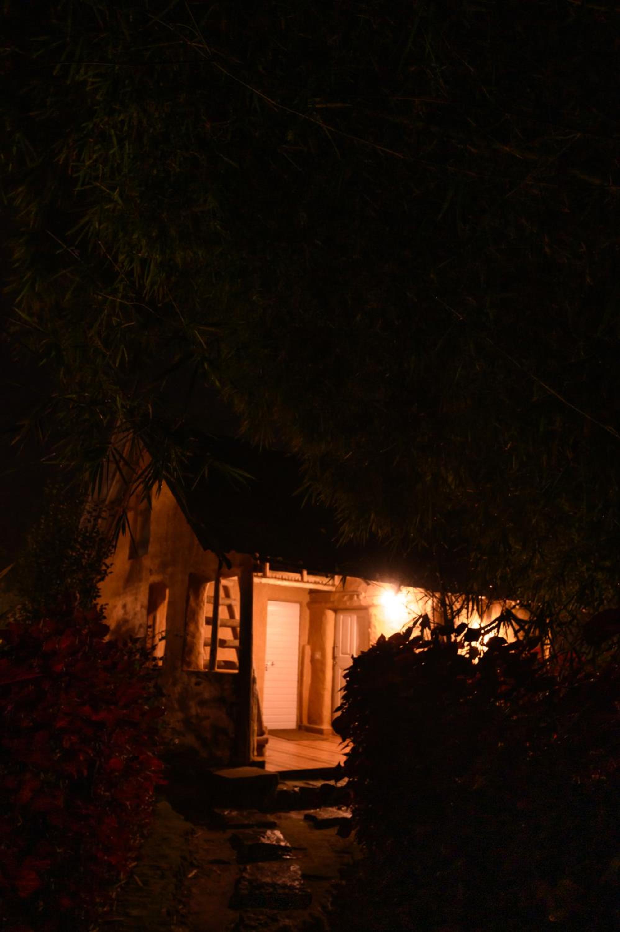 Anandavana Jungle Living By LexStays - Kanthalloor-Marayur view 5