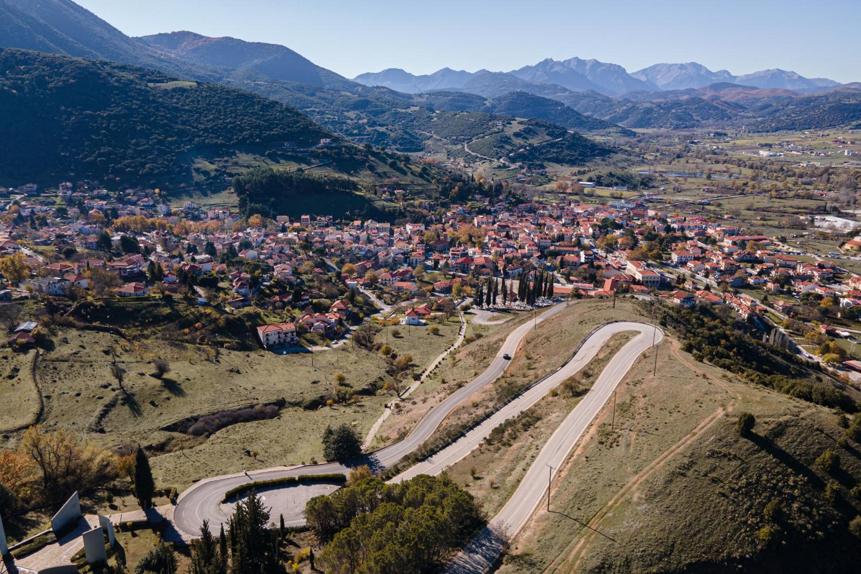 GM Luxury Suites Kalavryta view 3