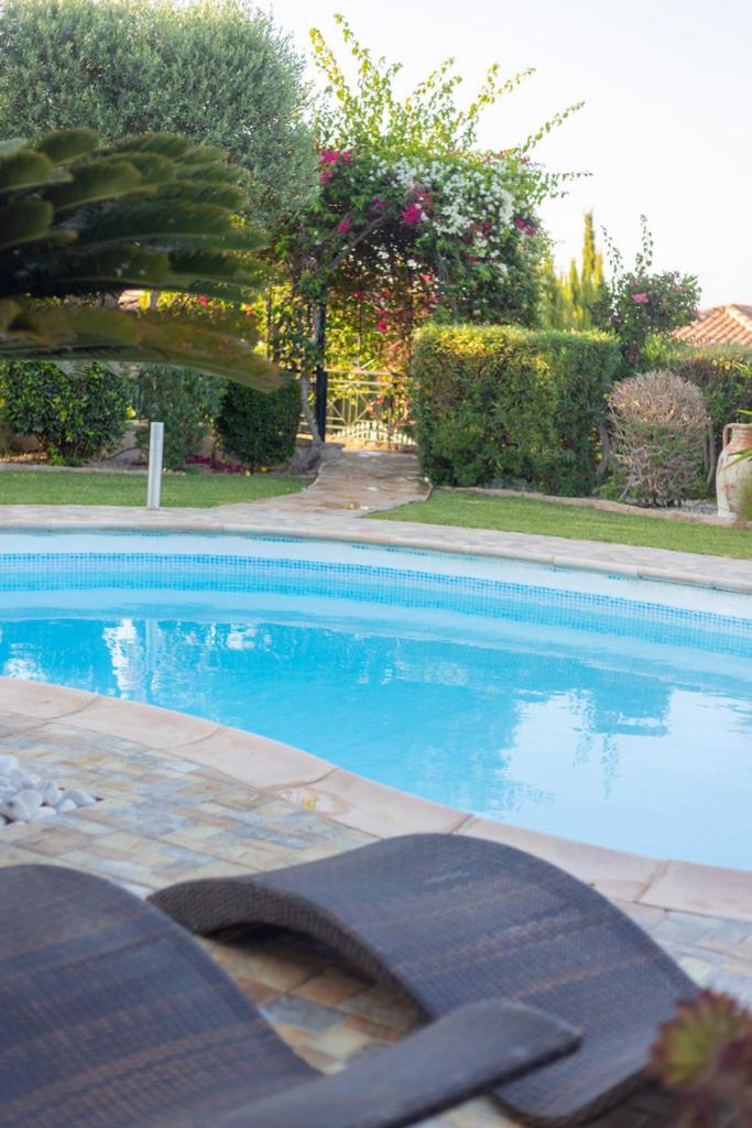 Rafaella villa in Latchi with private garden