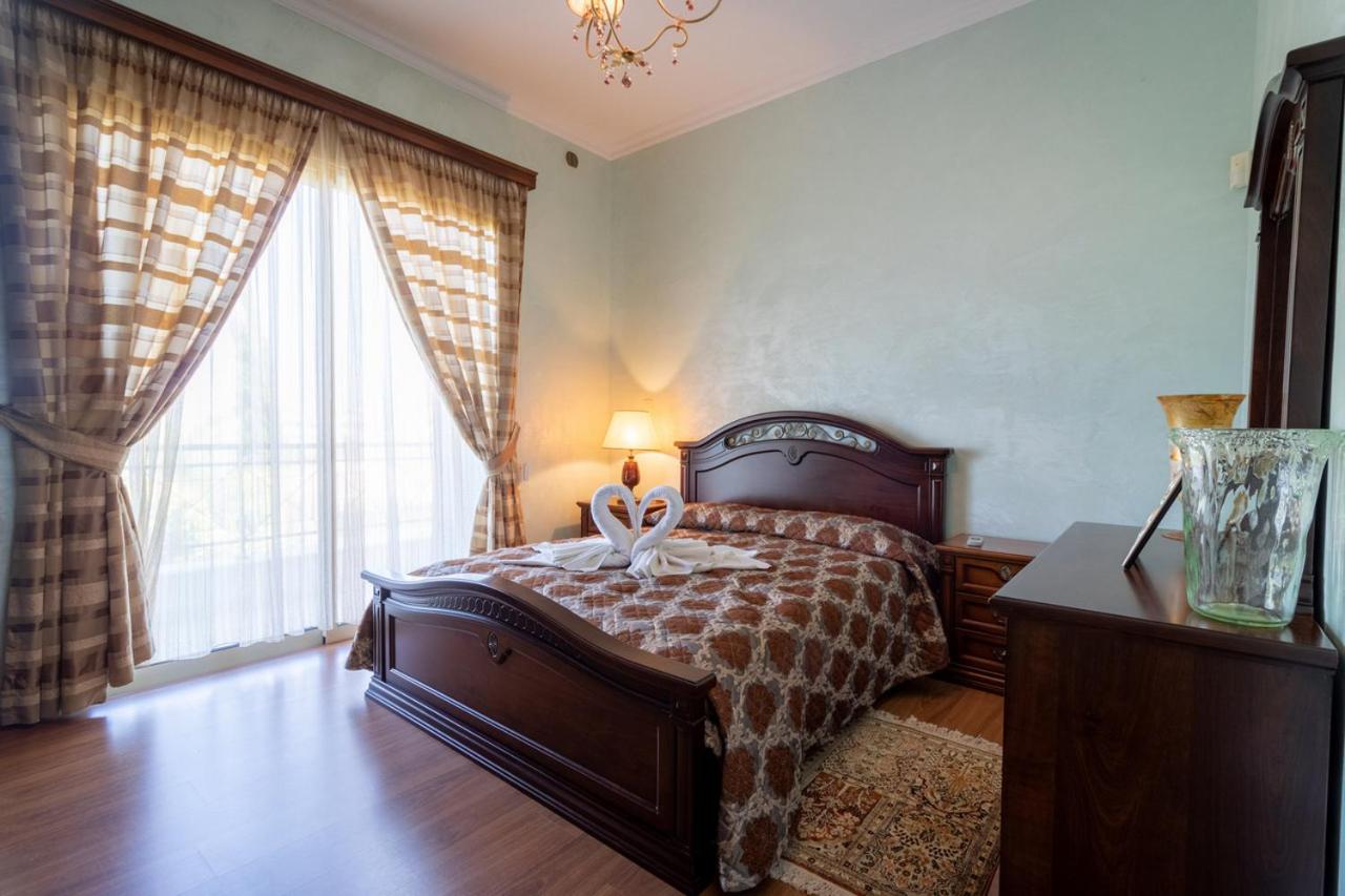 Rafaella villa in Latchi with private garden