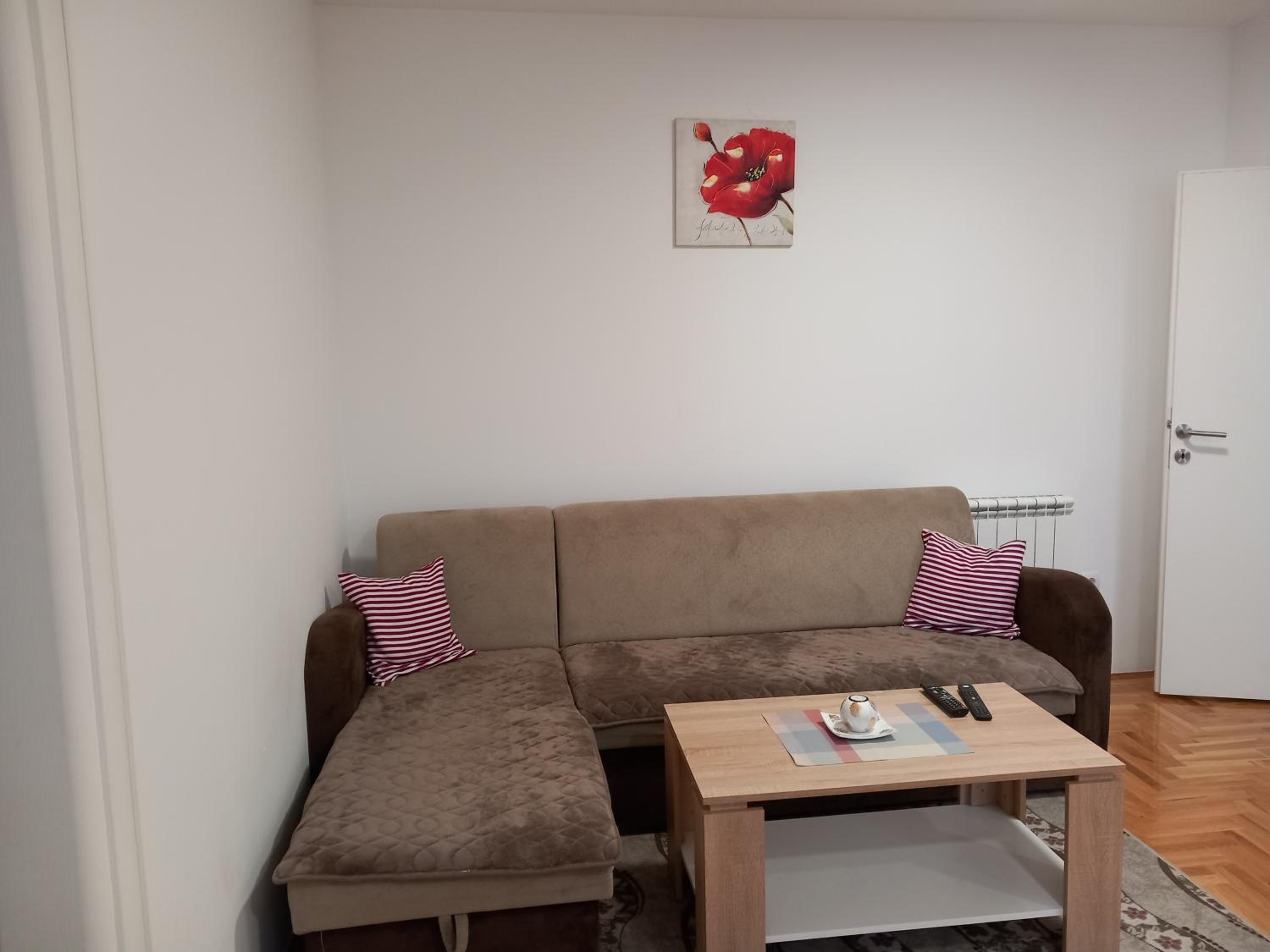 Stan na dan-Apartman N&T2