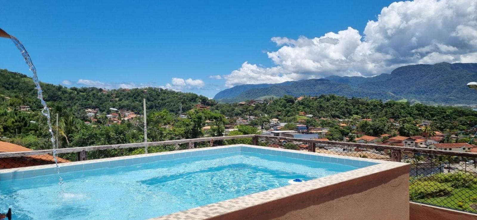 Suite completa Ilhabela - com varanda e vista panorâmica