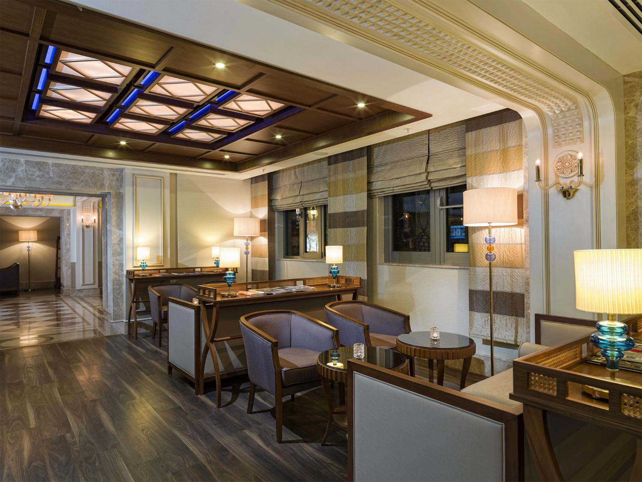 Manesol Boutique Galata - Image 36