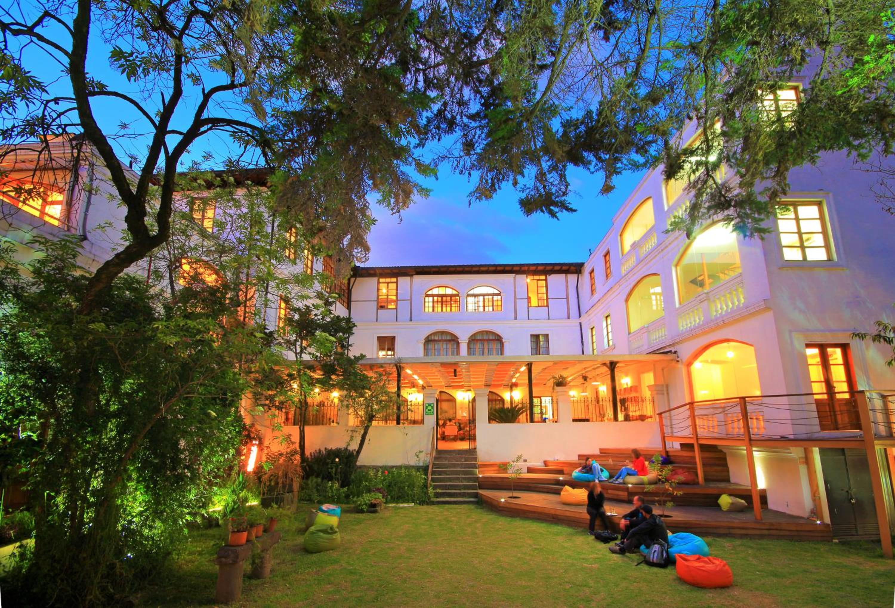 Hotel Viajero Quito Hostel - Image 1