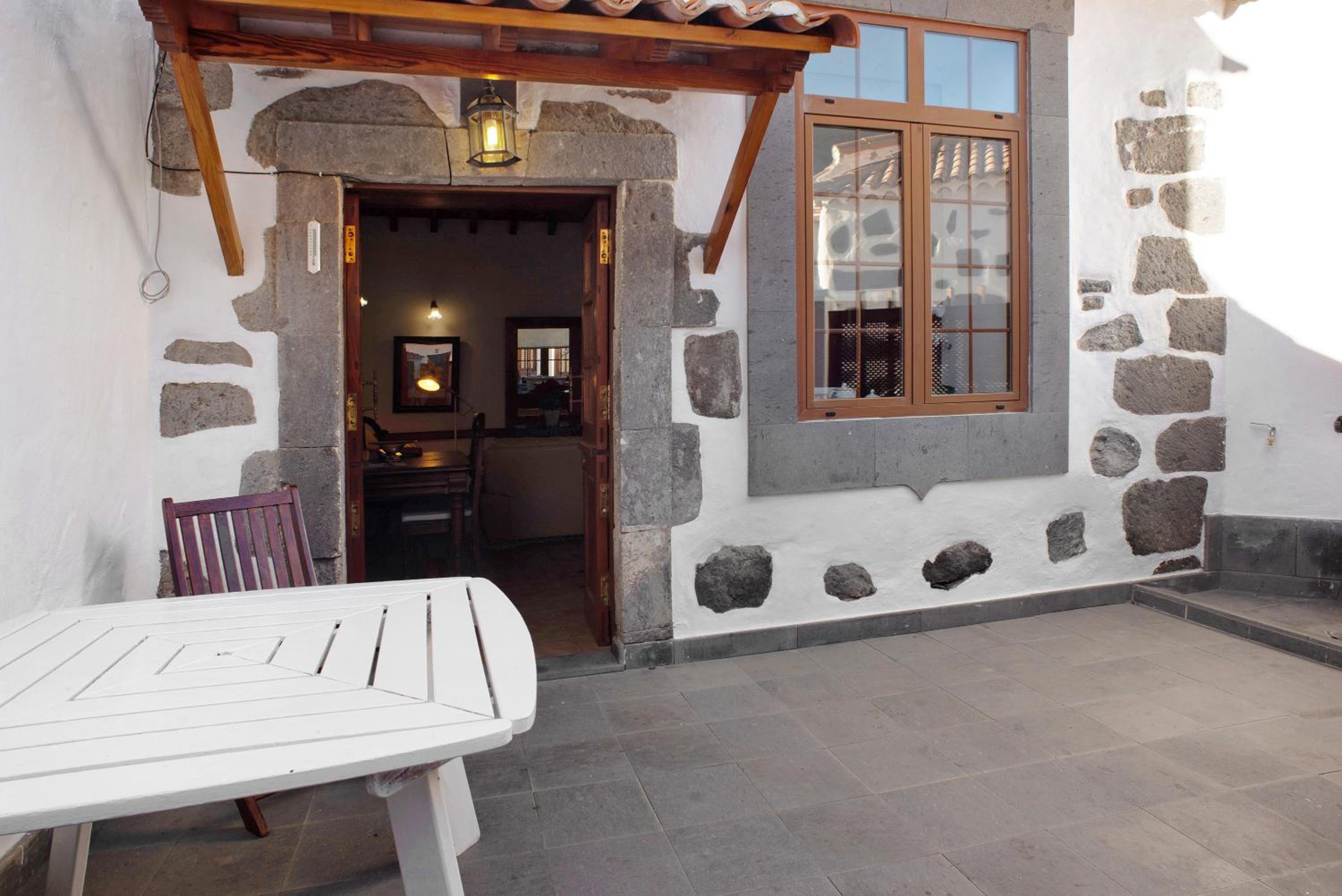 Casa De La Eterna Primavera