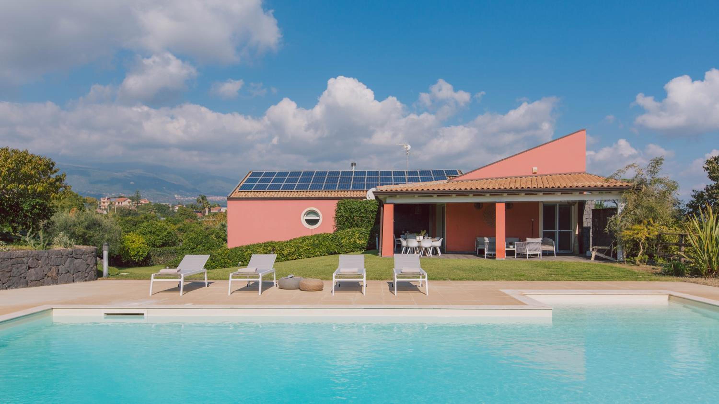 VILLA KIMIA 8, Emma Villas view 3