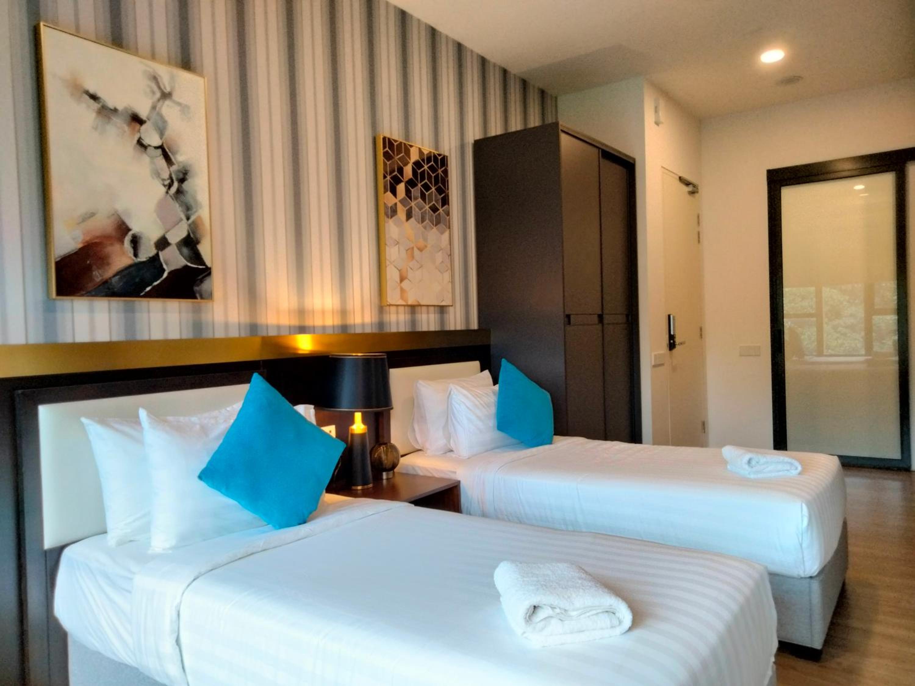 Ceylonz Suites Bukit Bintang I HomeBrickz