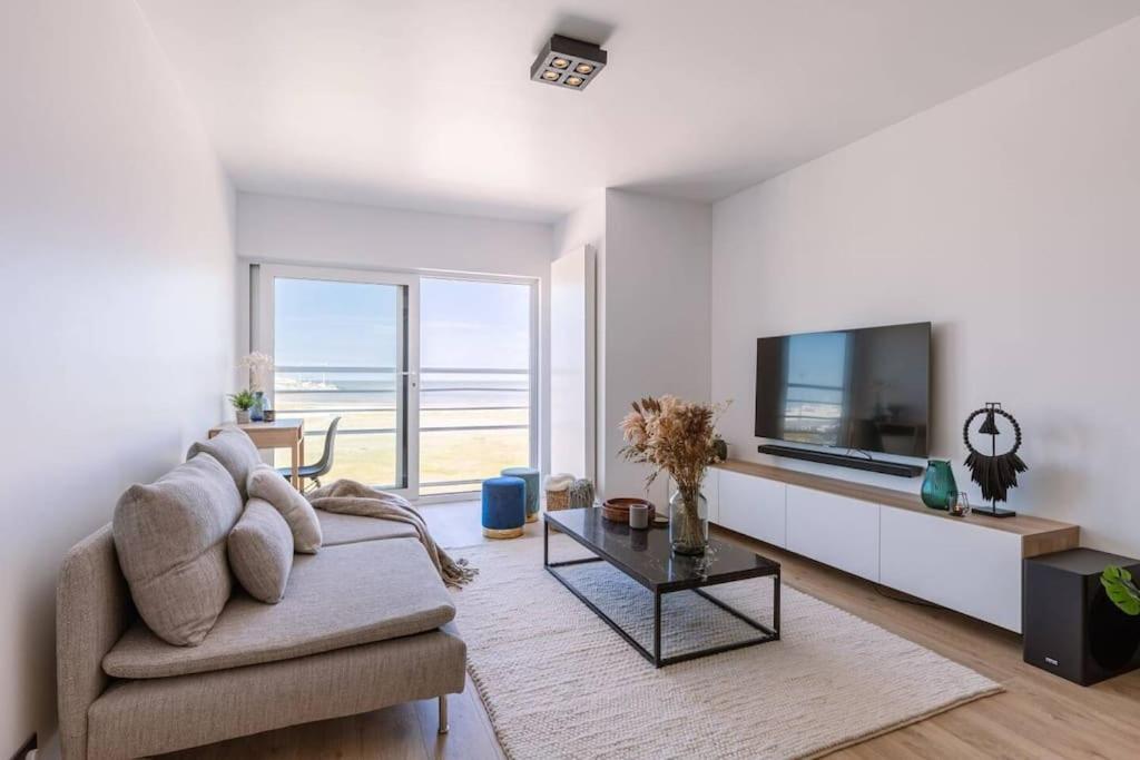 Cozy apartment with beautiful seaview