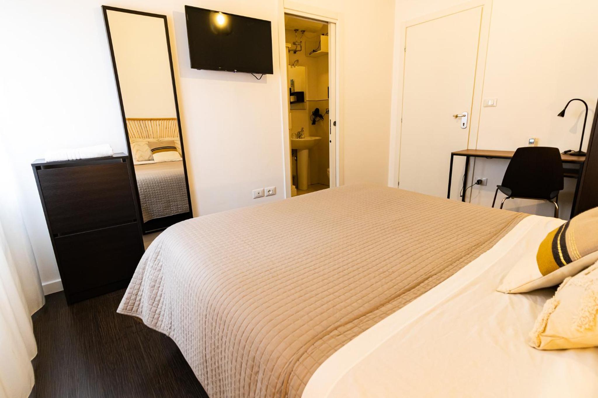 hotel room