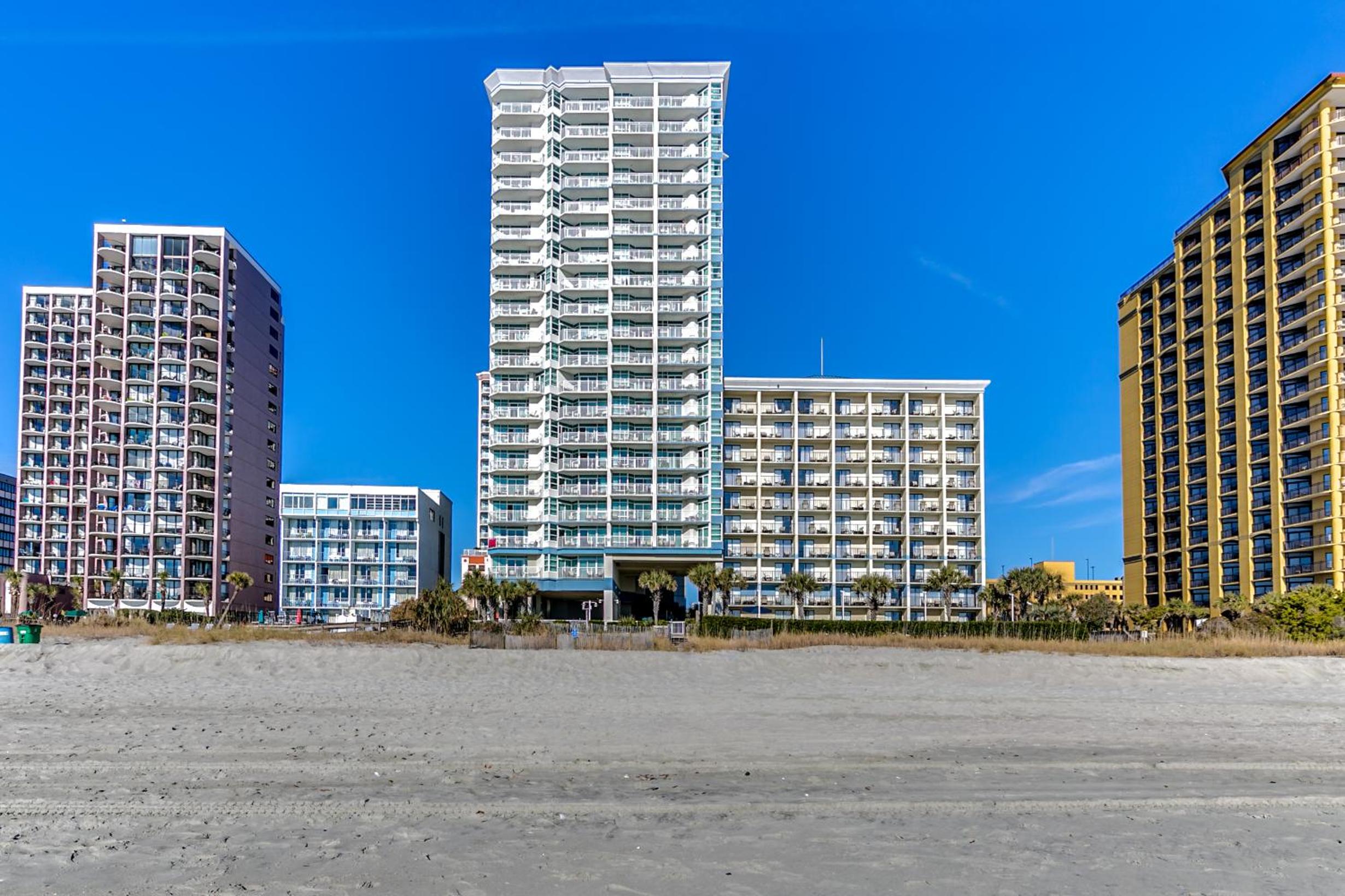 Hotel Amazing Ocean Views CB 20th Floor - Image 1