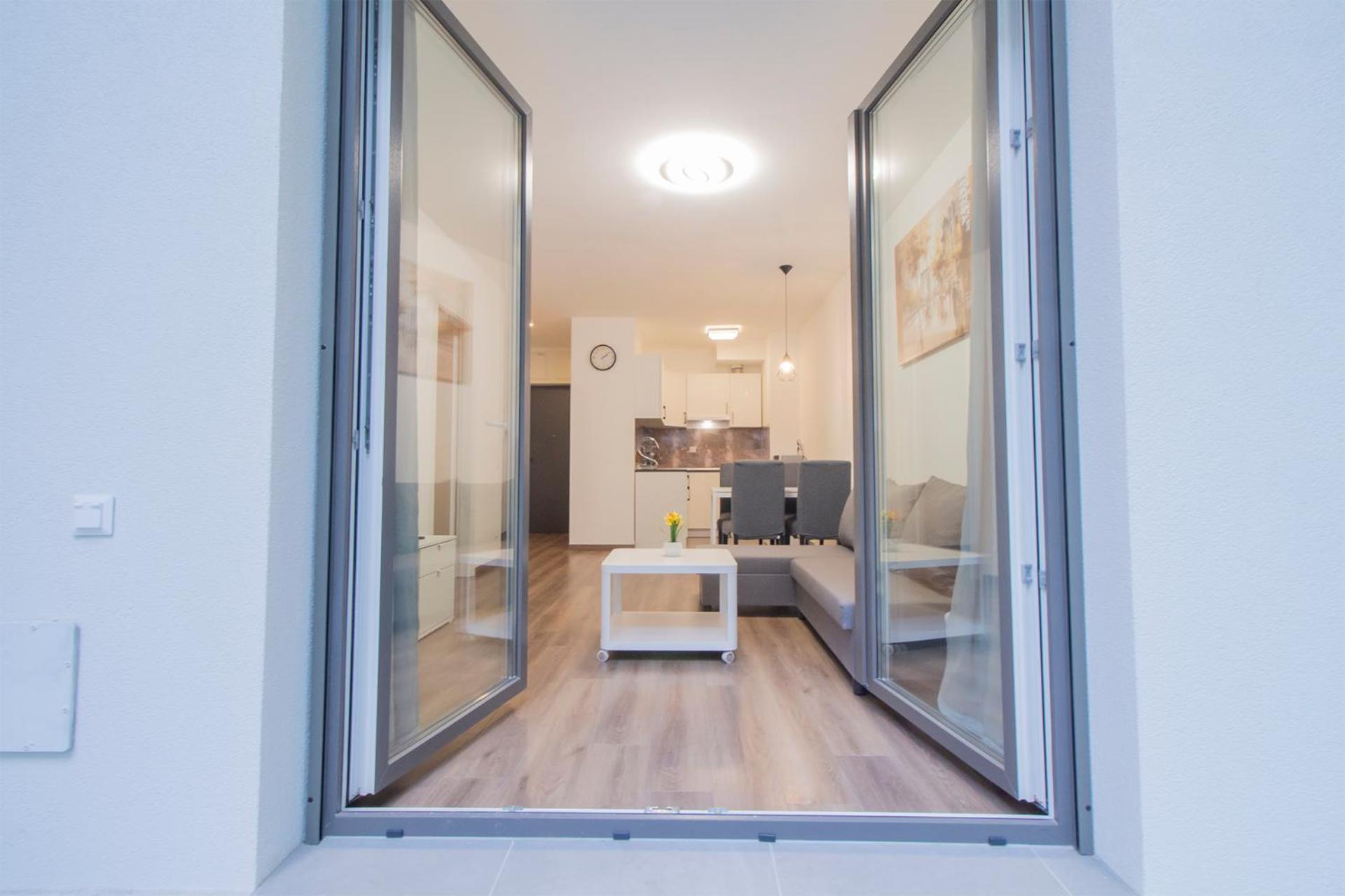 Corvin Modern Suite