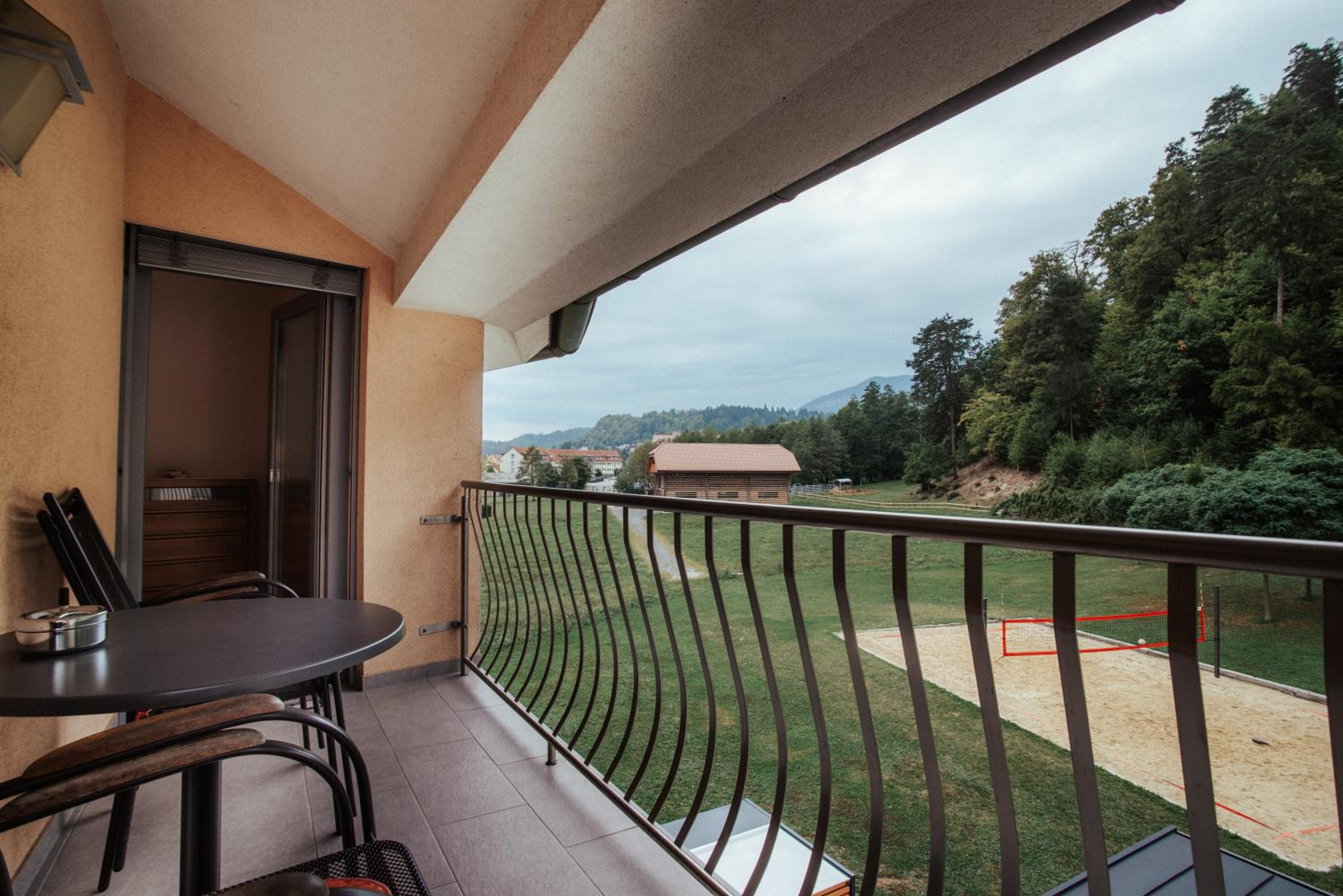 Apartments & Wellness Skok