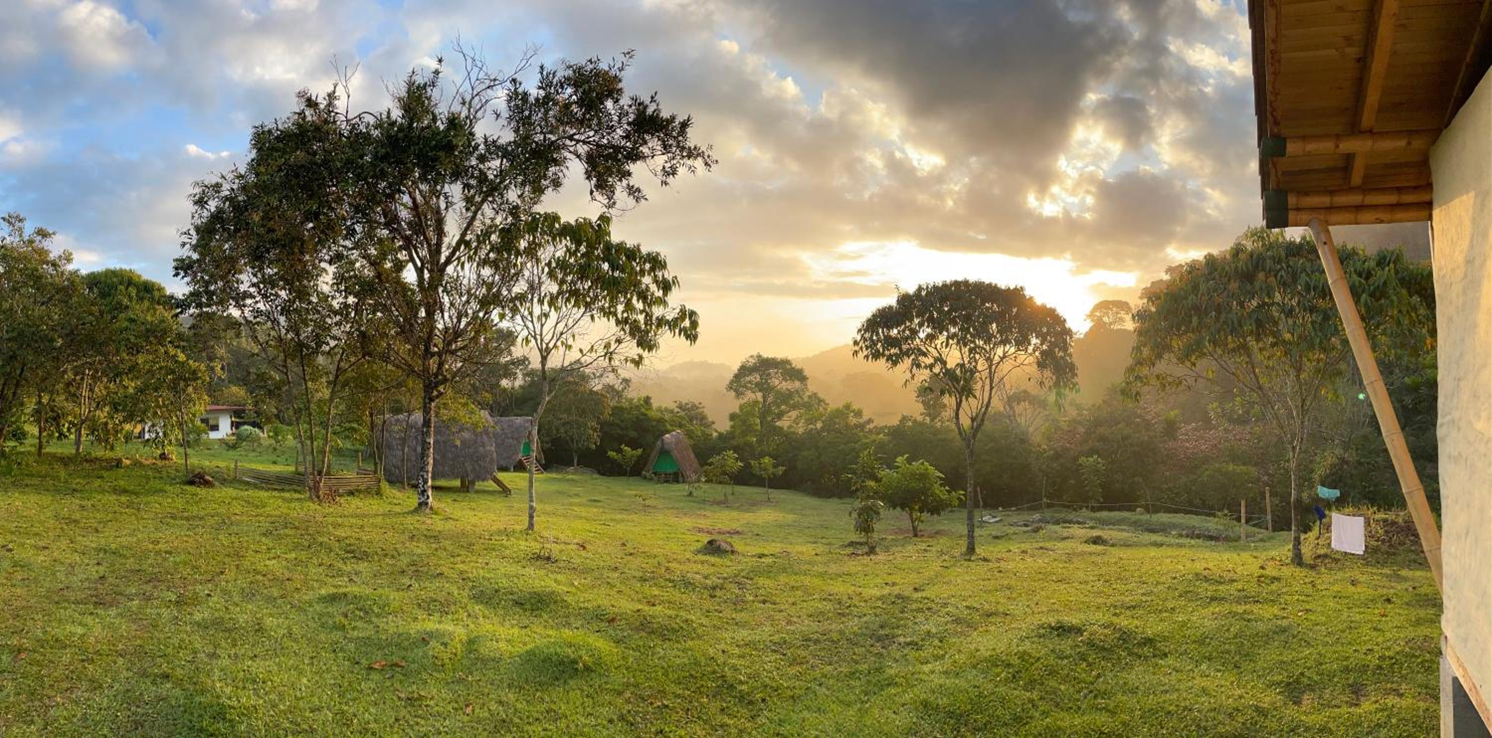 La Perla Negra Eco-Lodge & Hostel