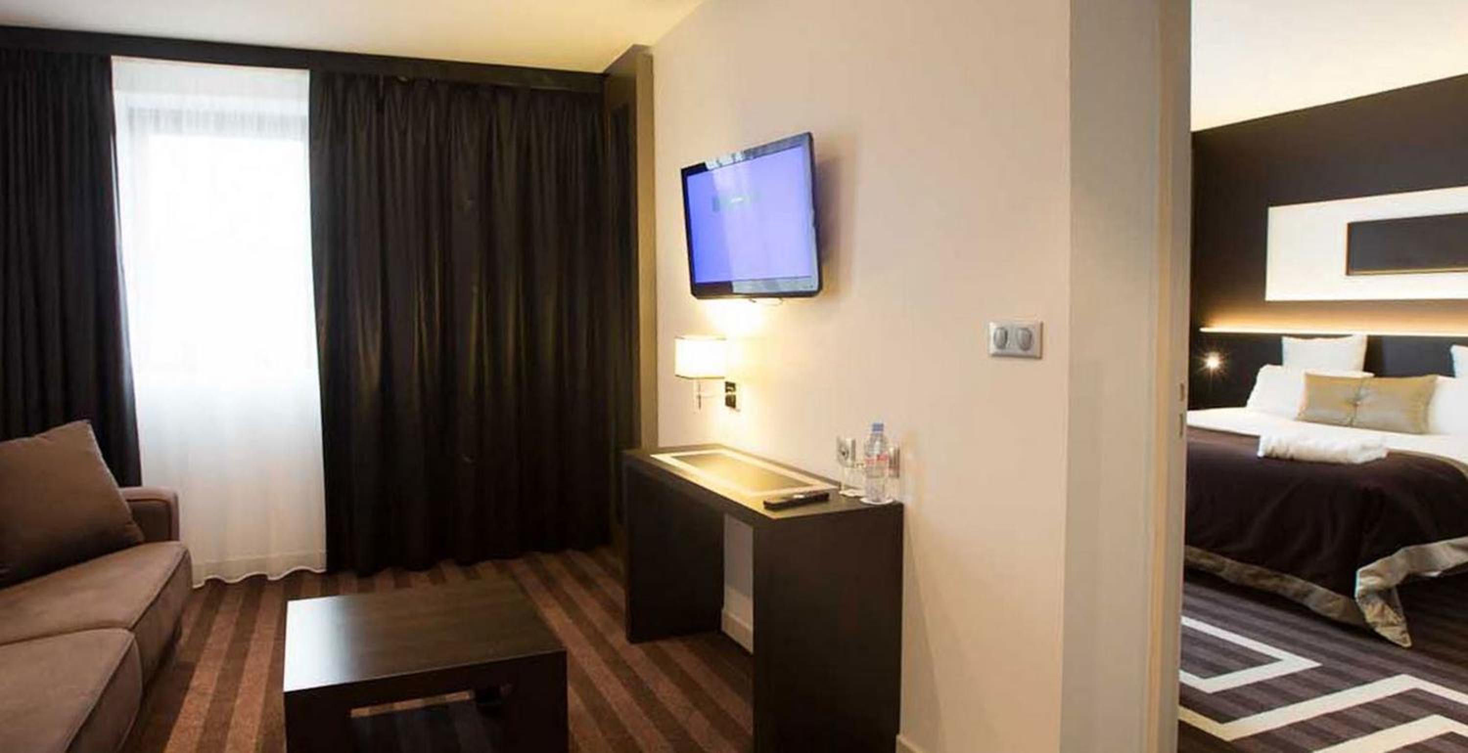 Saint-Herblain Vacations - LE COLISEE Hotel  Spa NANTES Saint Herblain - Property Image 1