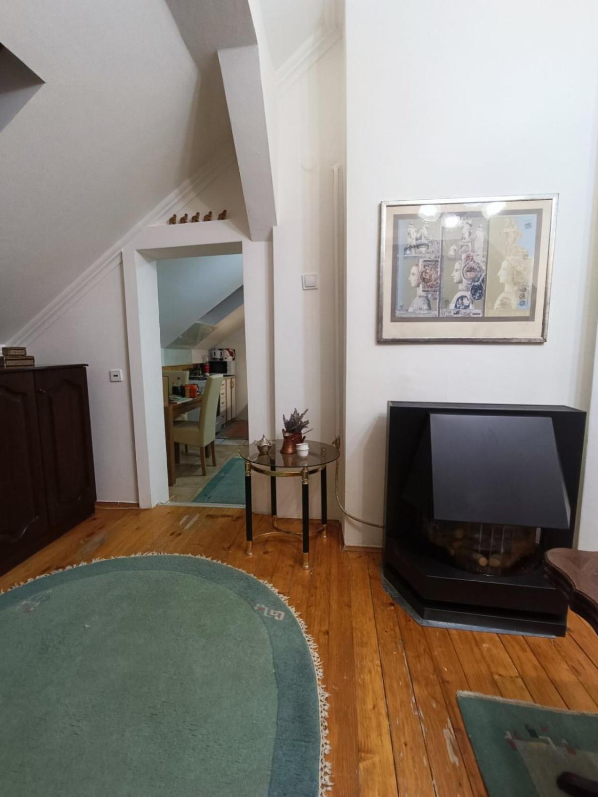 Apartman Ferhadija Saraj