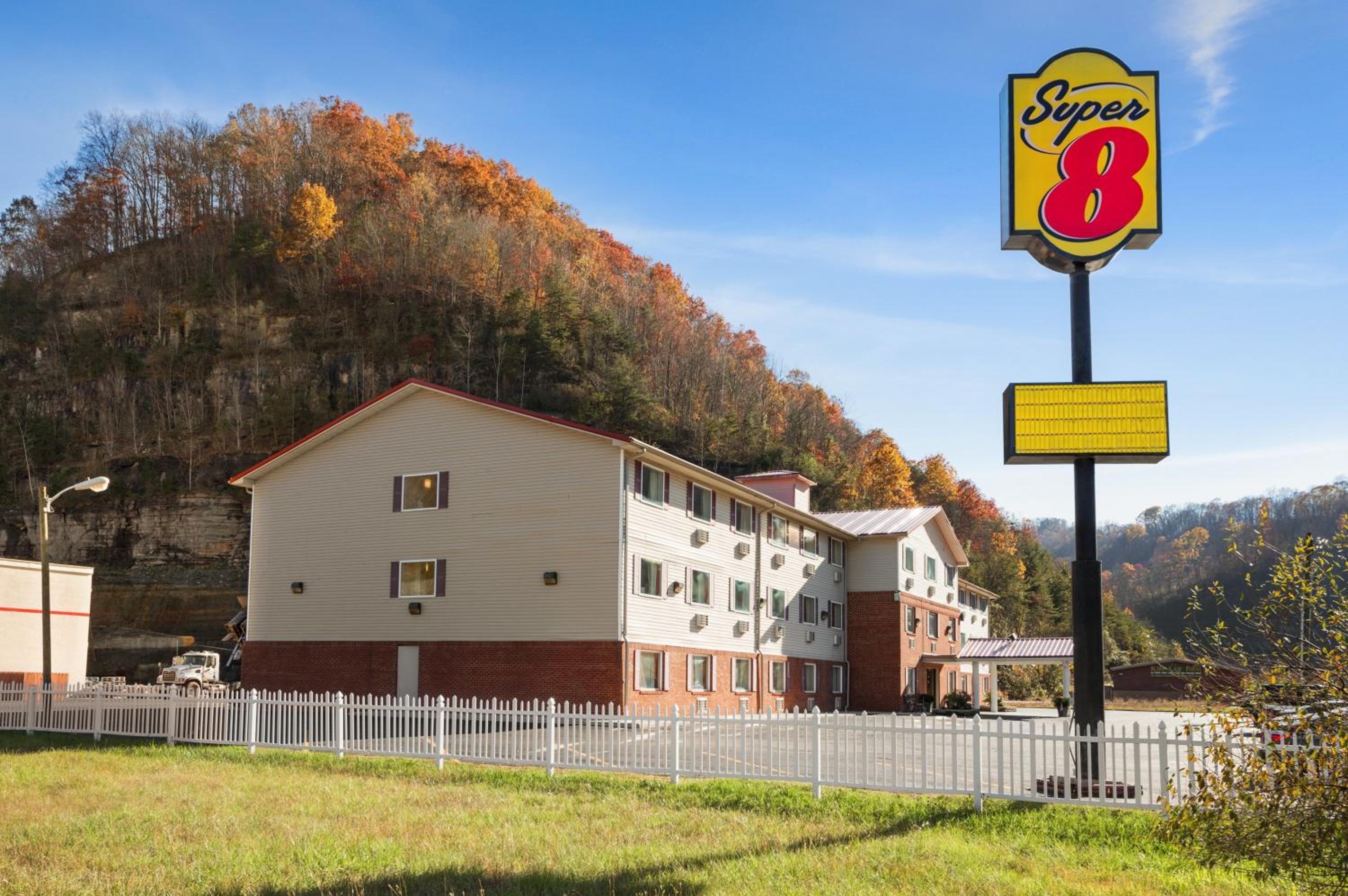 Super 8 by Wyndham Prestonsburg, Zdjęcie 18