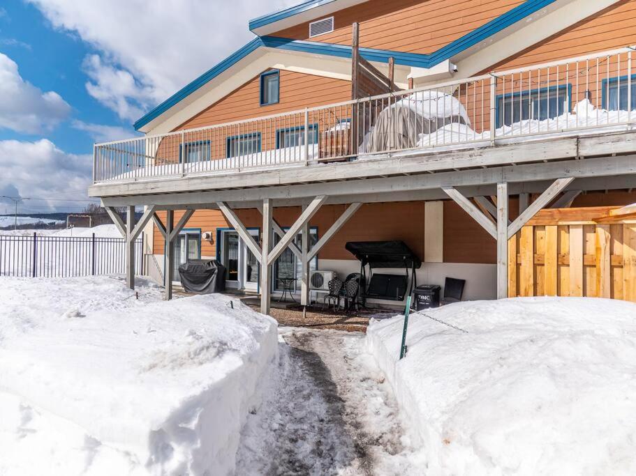Nouveau - Bord de fleuve, Mont Sainte-Anne et + !