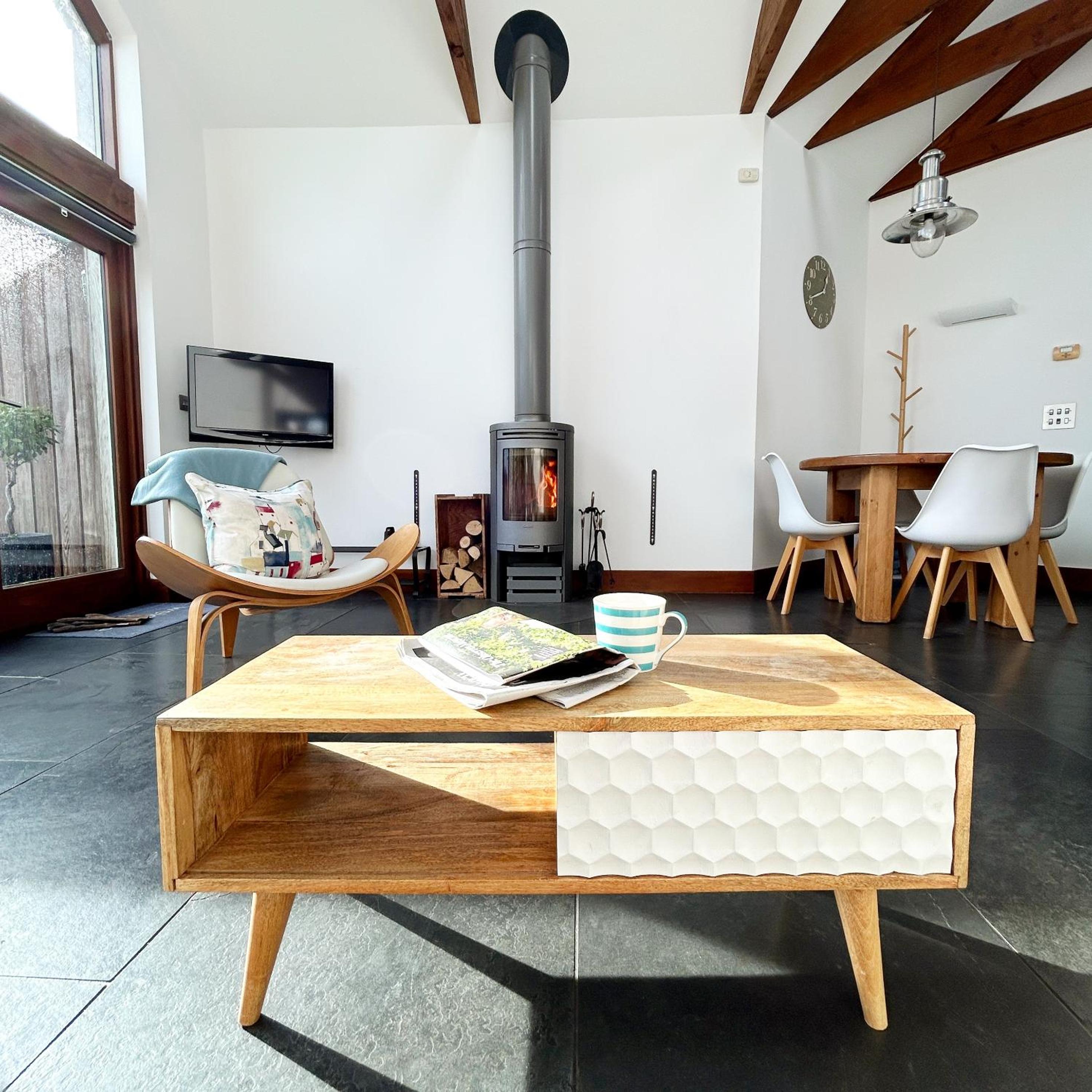 Merlin Farm Cottages short walk to Mawgan Porth Beach and central location in Cornwall view 3