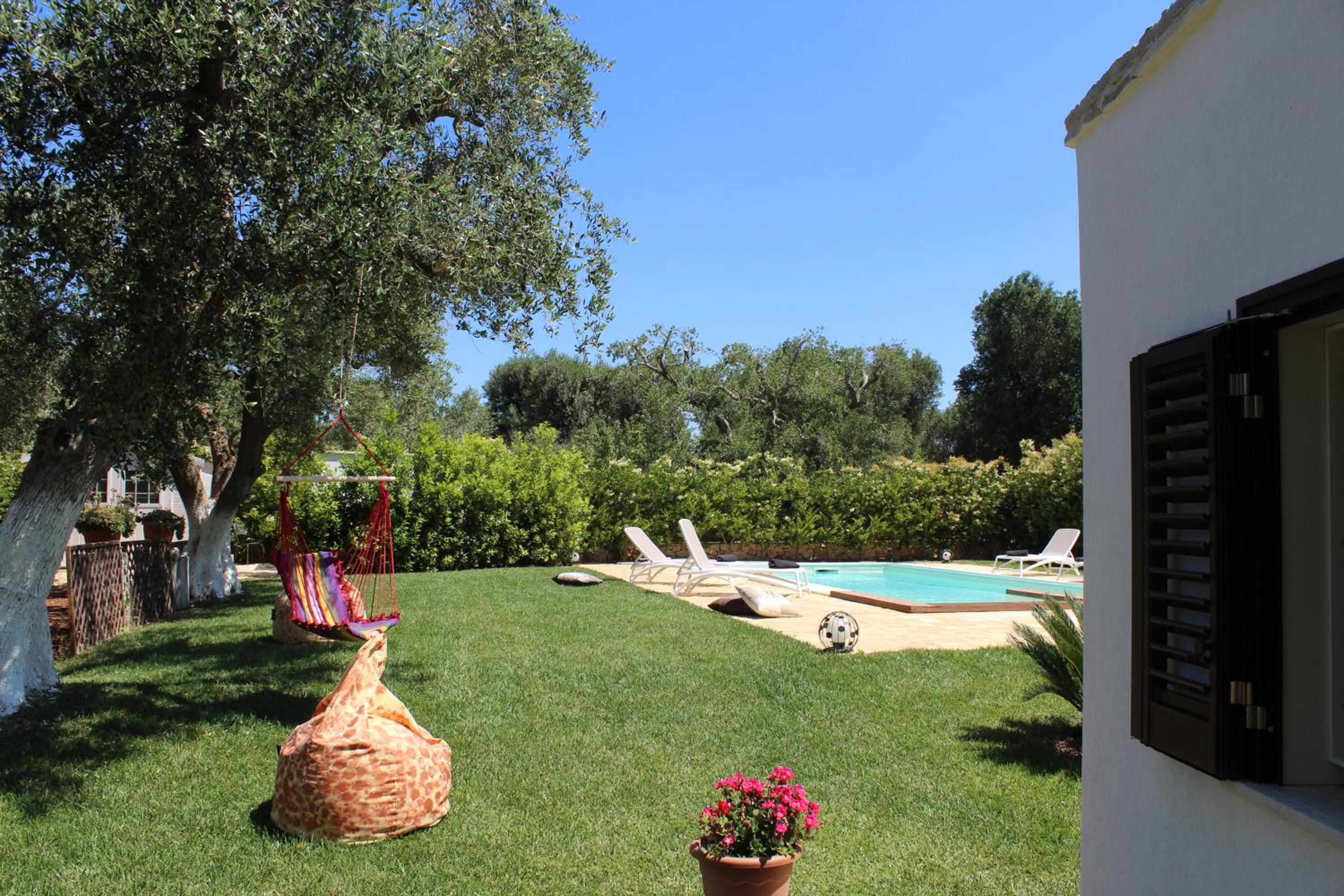 TRULLO CHEFMARCO PRIVATE/SALTWATER SWIMMING POOL