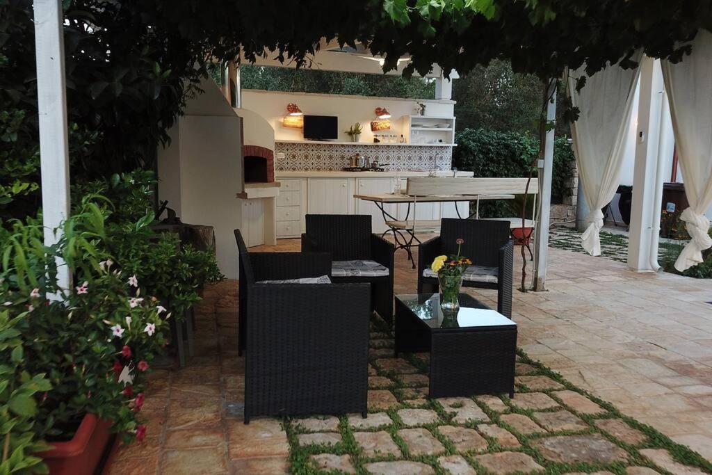 TRULLO CHEFMARCO PRIVATE/SALTWATER SWIMMING POOL