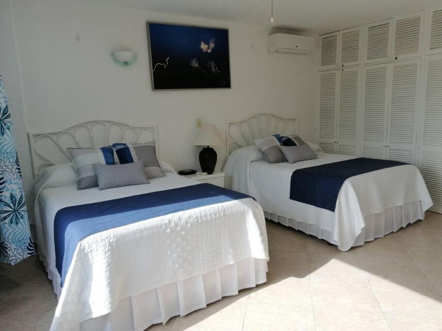Confortable depa en condominio Frente al Mar!