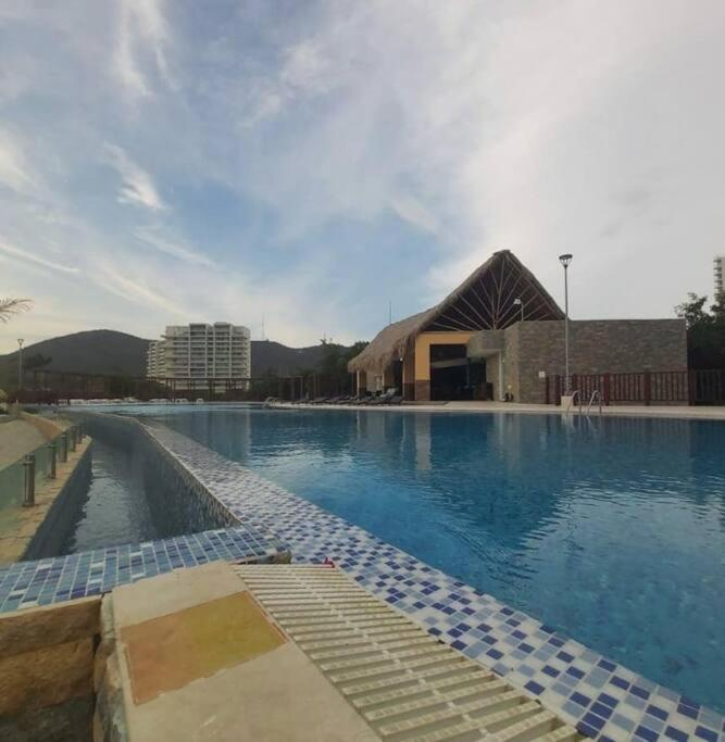 Apartamento Cautivador SAMARIA CLUB DE PLAYA con Salida Directa Al Mar y Sus Hermosas Playas de Pozos Colorados Santa Marta