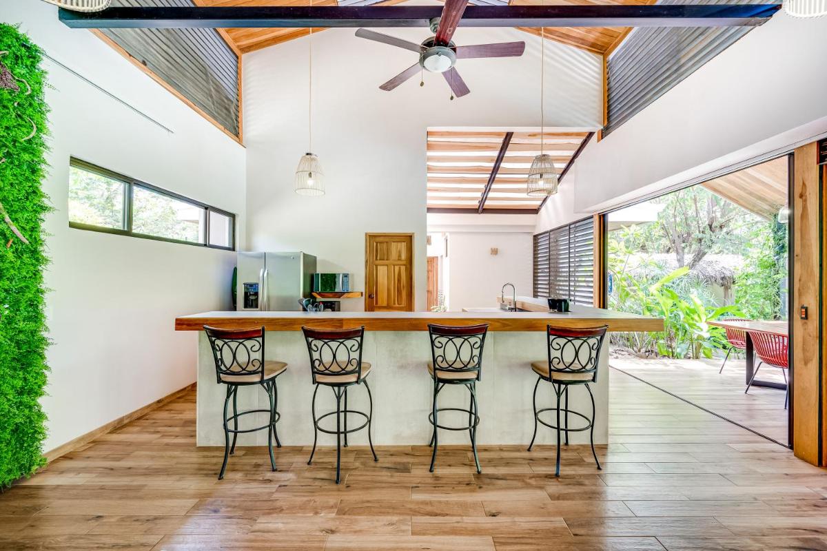 La Casa Tico Tango
