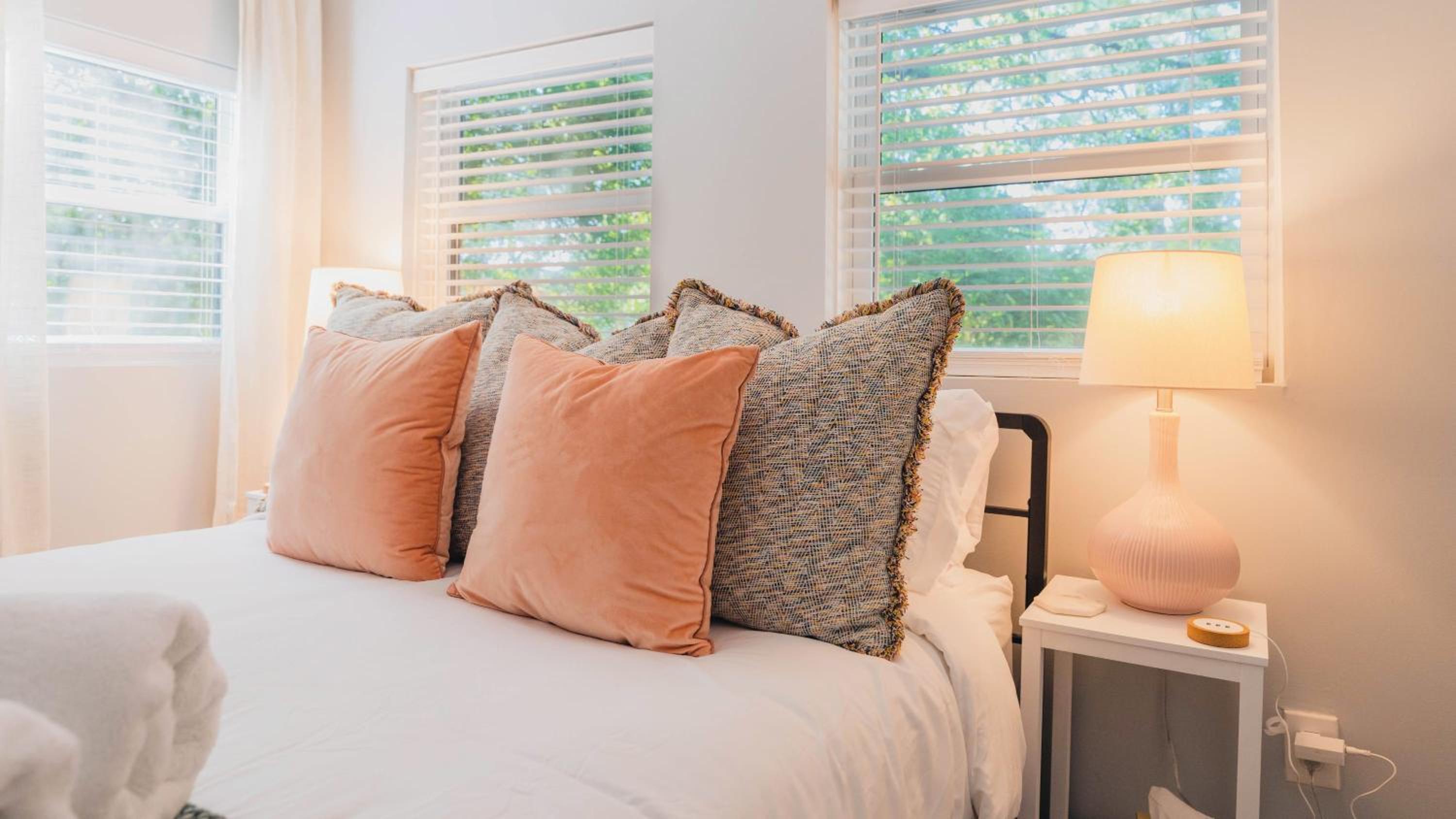 King bed open floorplan in heart of Bham view 5