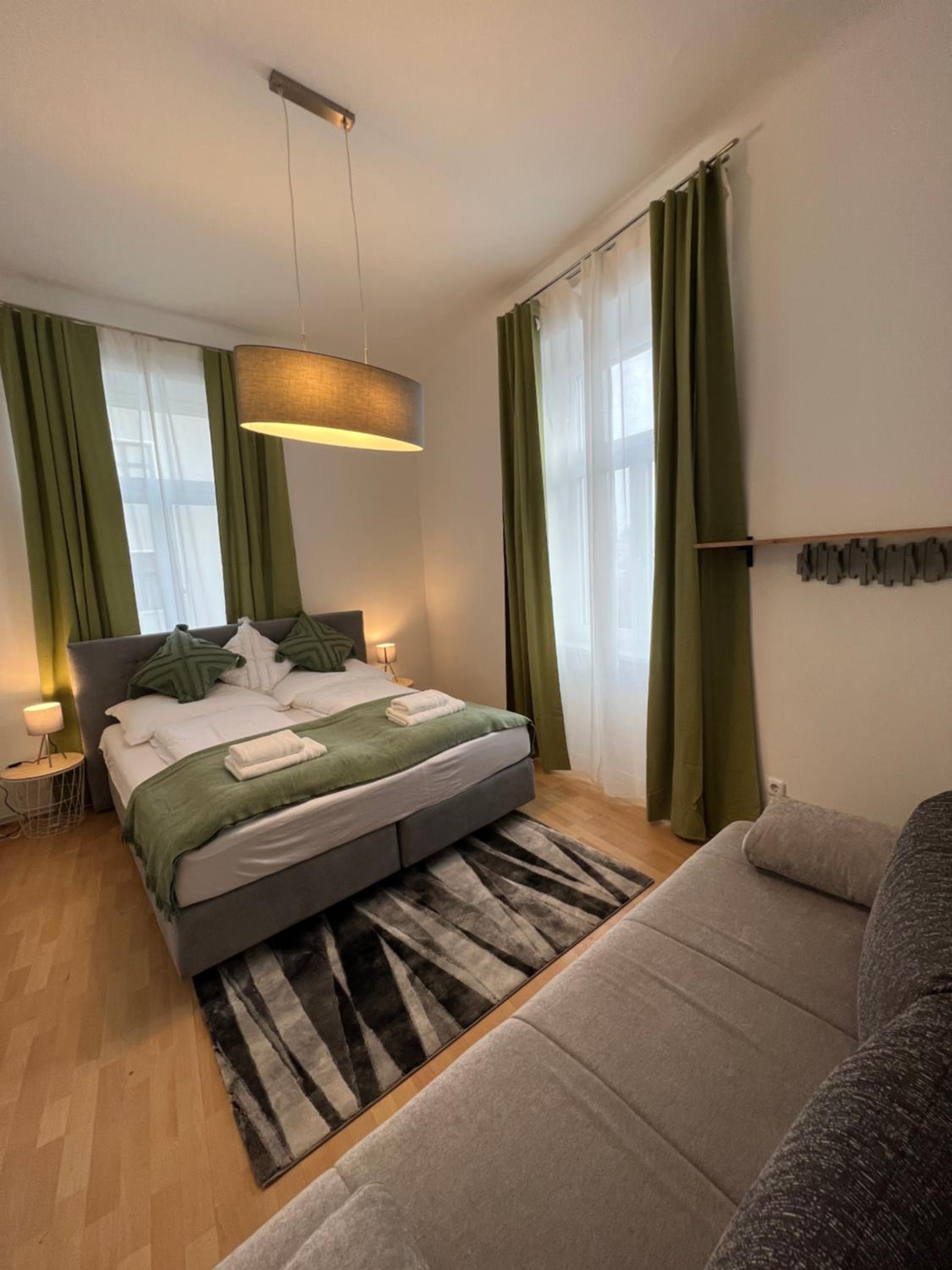 Spacious & Deluxe big apartment near Prater