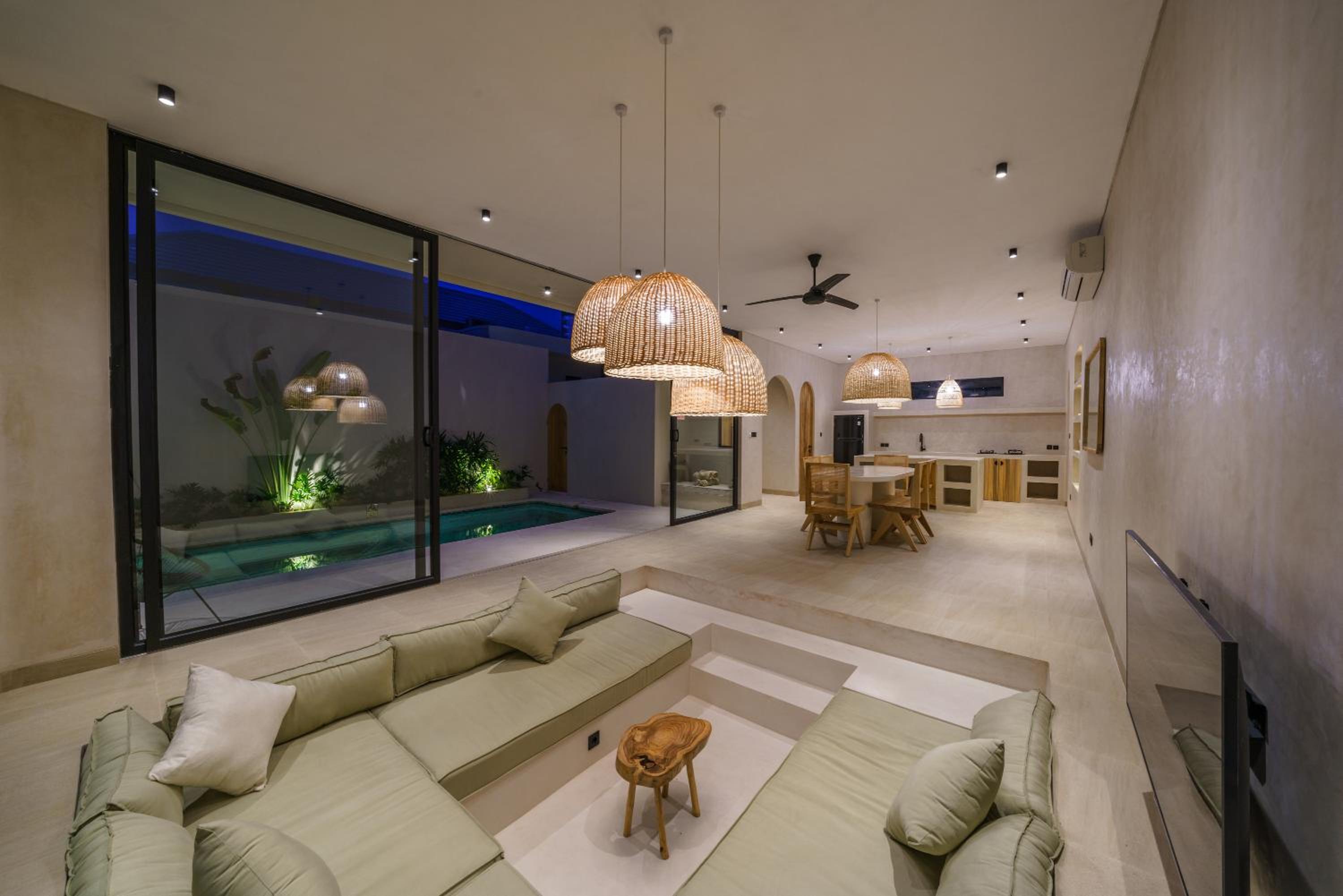Villa Leros - Modern Chic 2BR Mediterranean Villa in Canggu!