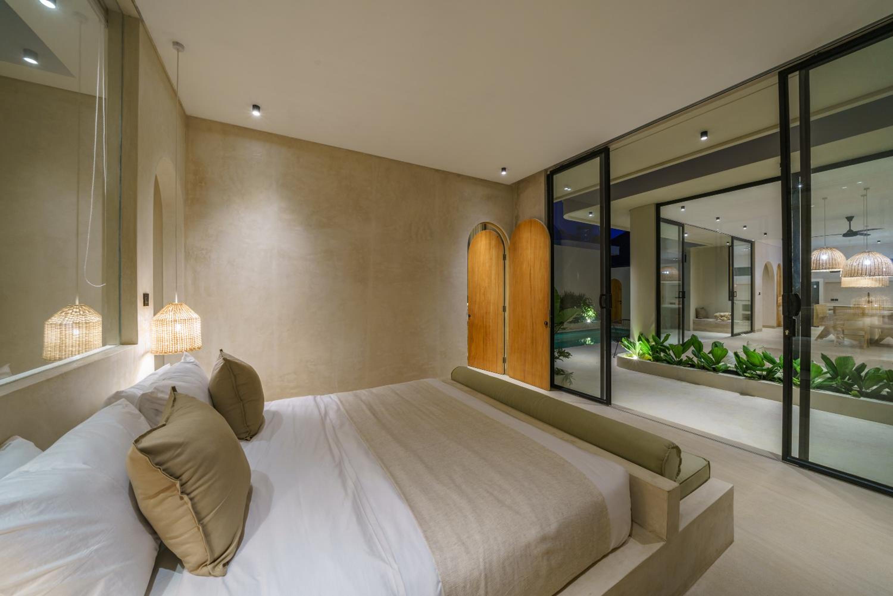 Villa Leros - Modern Chic 2BR Mediterranean Villa in Canggu!