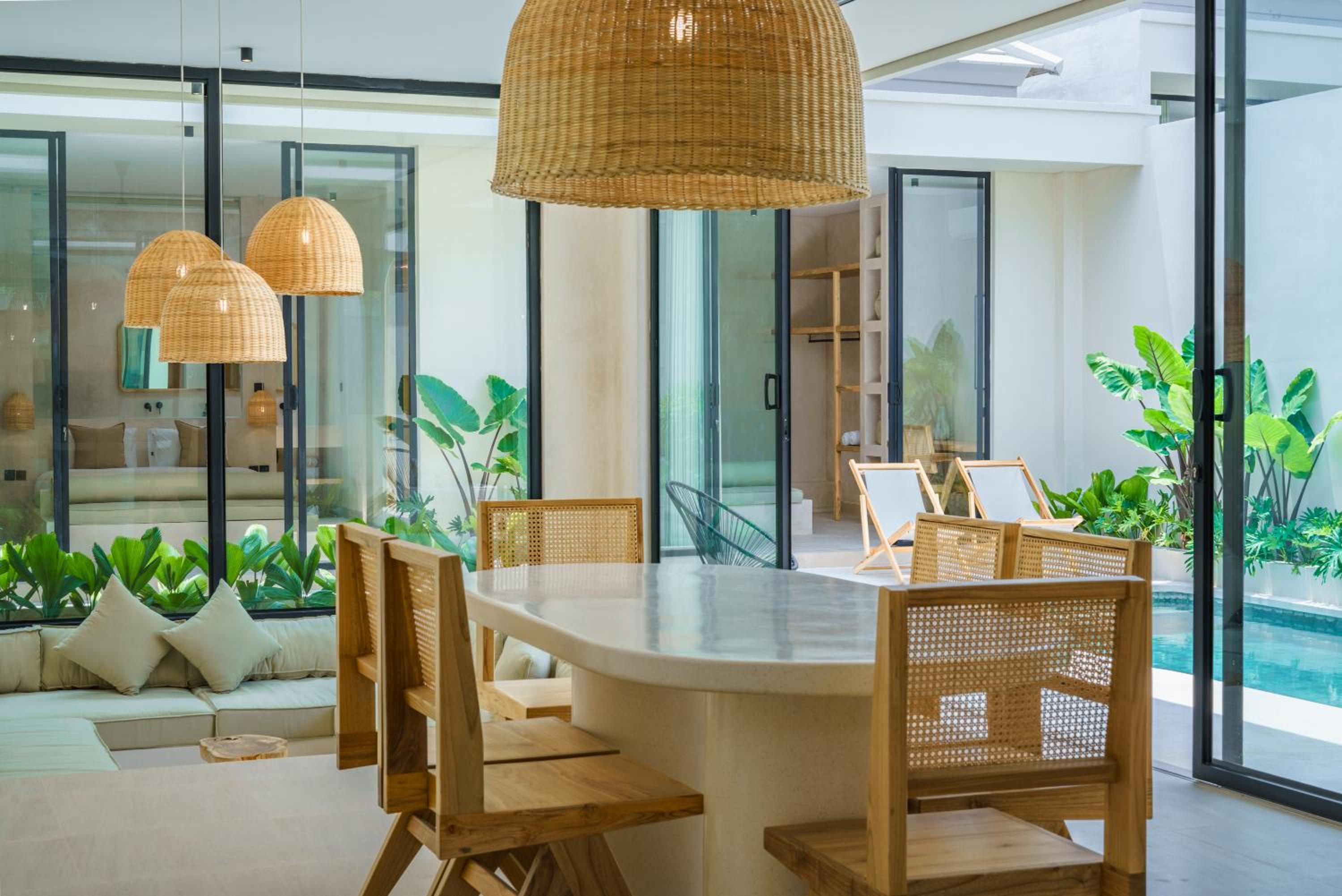 Villa Leros - Modern Chic 2BR Mediterranean Villa in Canggu!