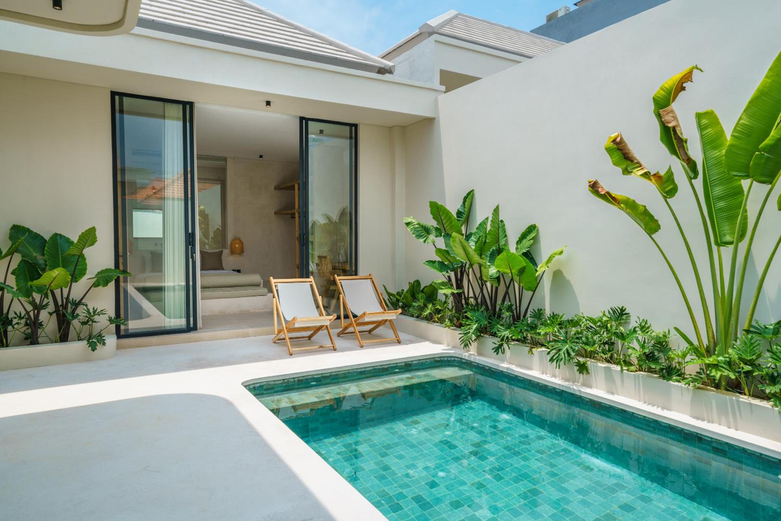 Villa Leros - Modern Chic 2BR Mediterranean Villa in Canggu!