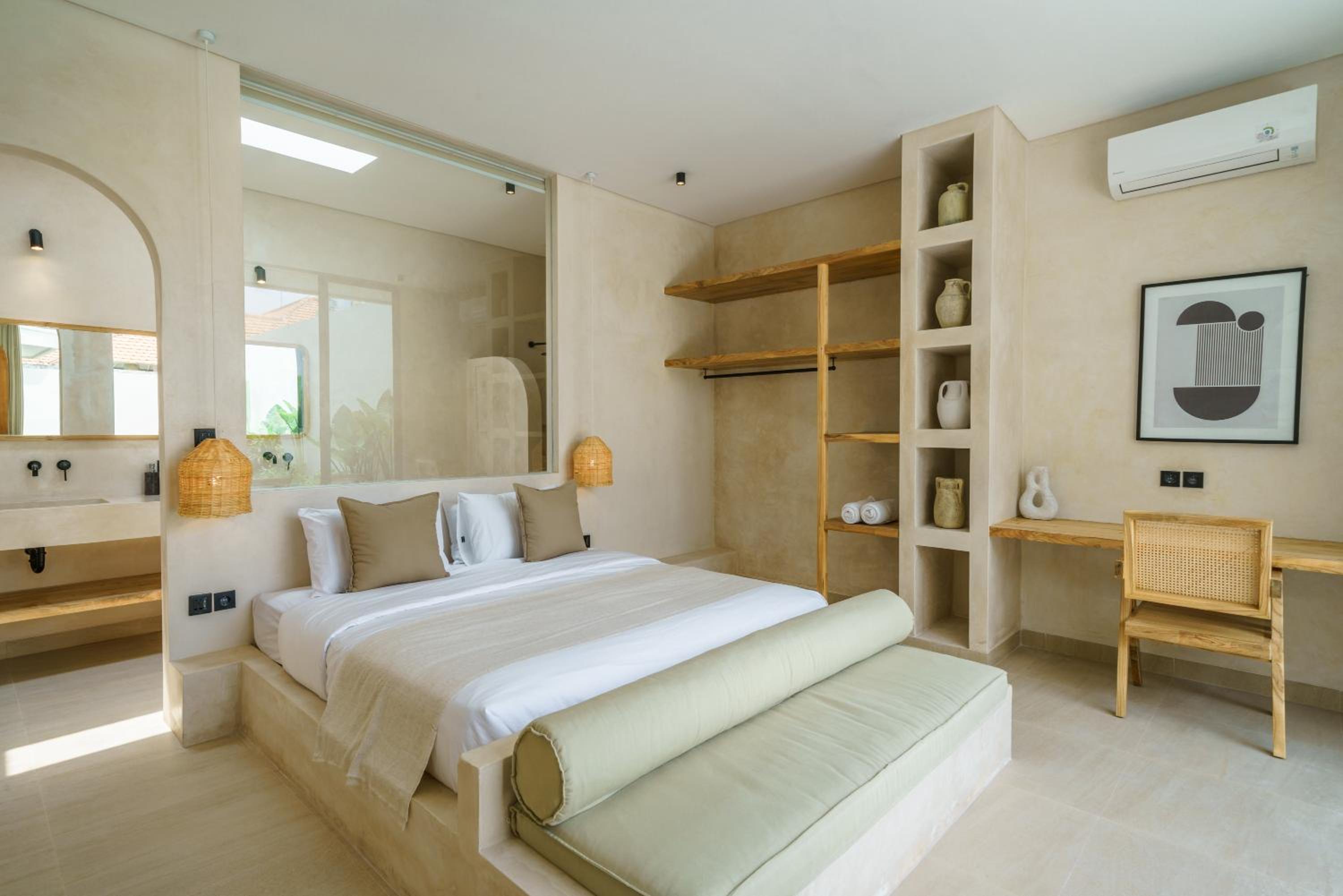 Villa Leros - Modern Chic 2BR Mediterranean Villa in Canggu!