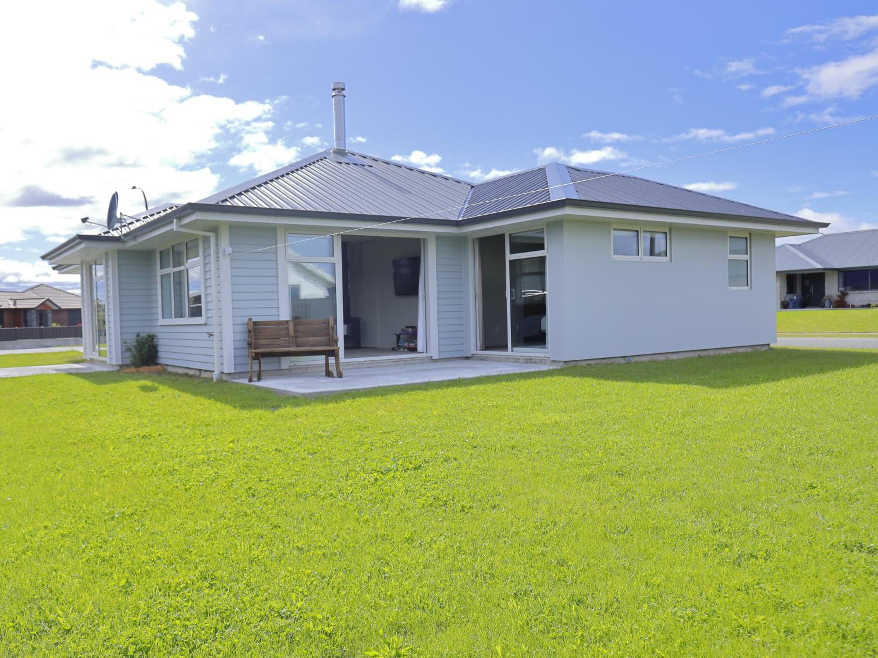 Fiordland Getaway - Te Anau Holiday Home