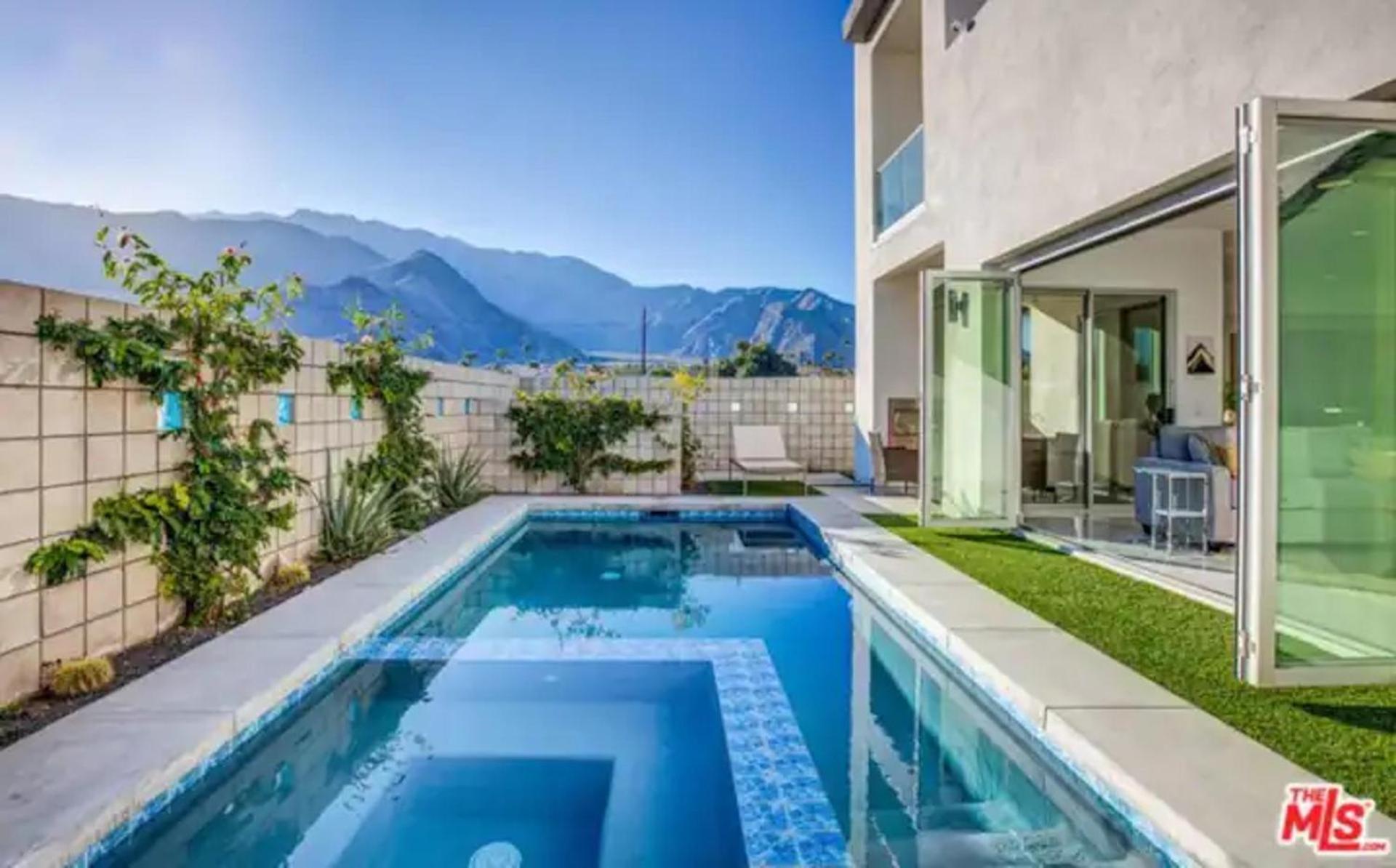 Breathtaking Luxury Villa Architectural Jewel view 3