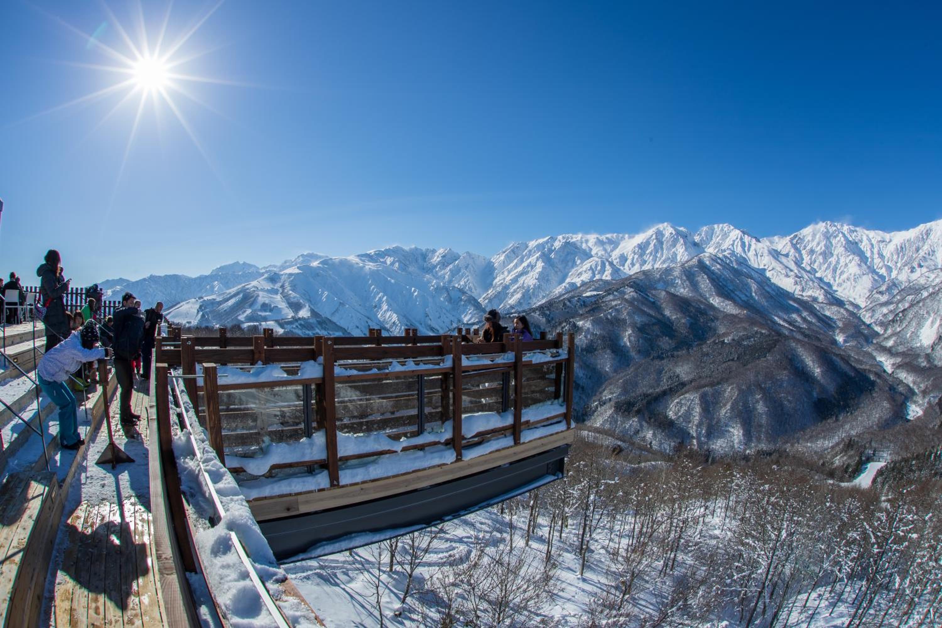 Square 8 HAKUBA RETREAT by UNPLAN