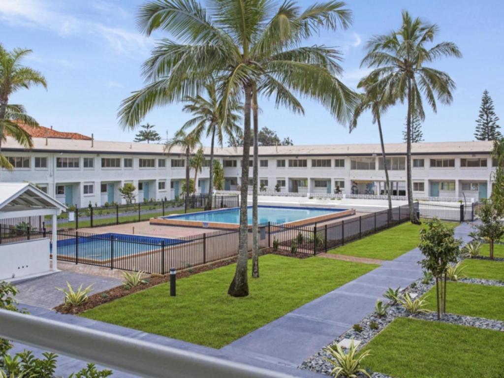 Nalu - Hosted by Burleigh Letting
