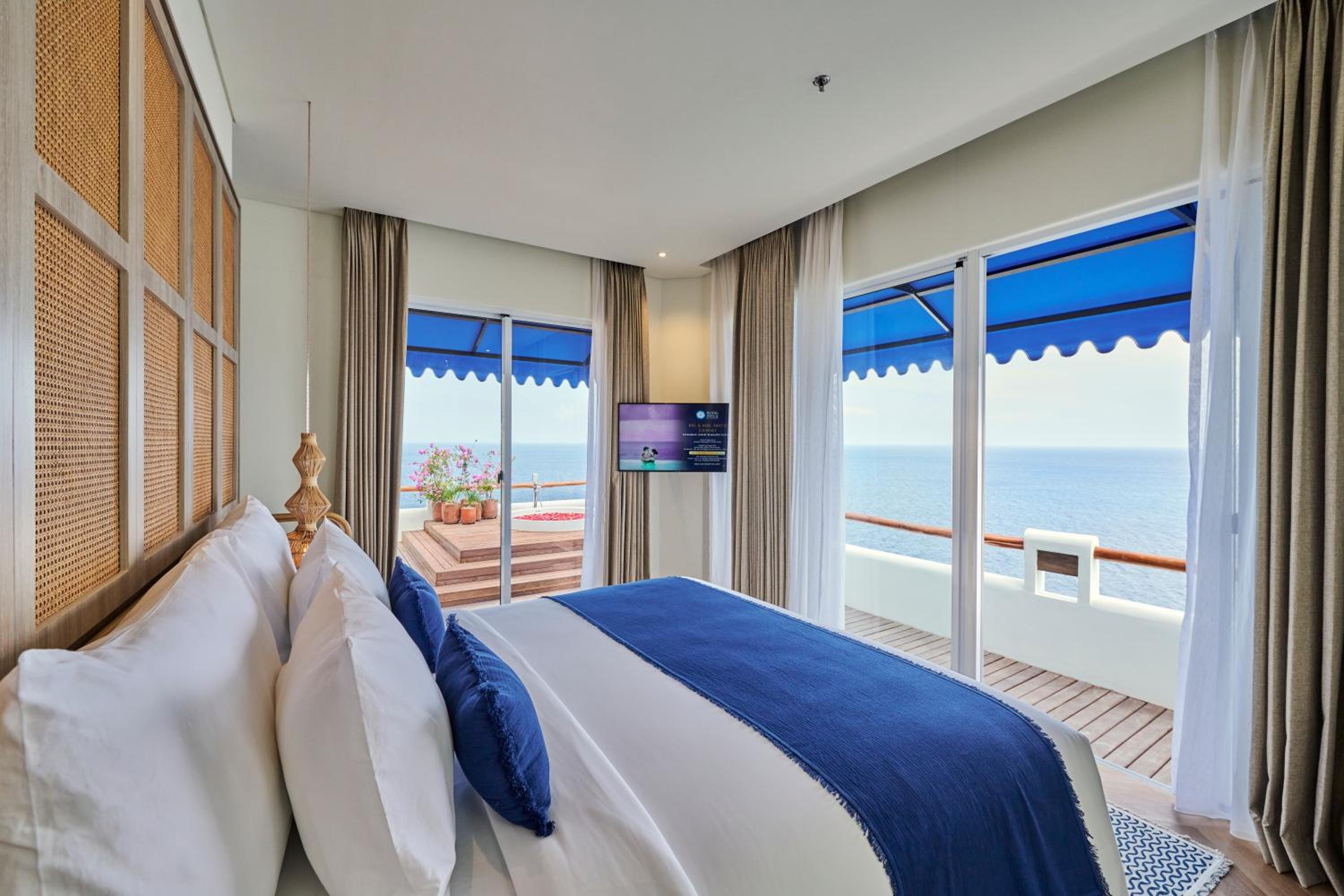 Royal Avila Boutique Resort 11