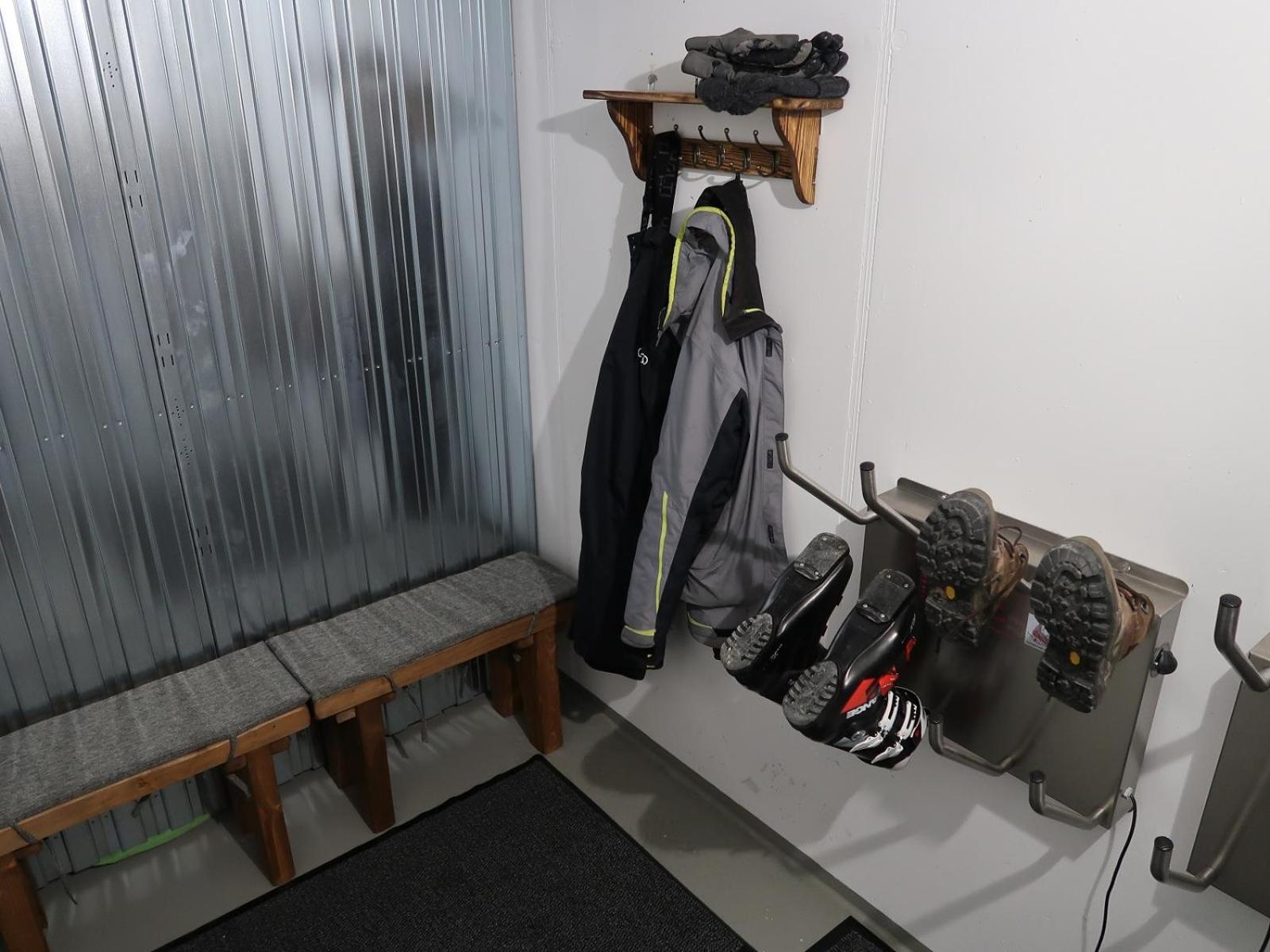Photo 11
