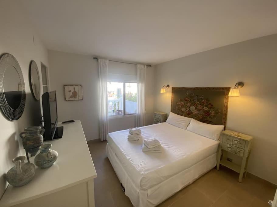 Playa Real Beach apartment Marbesa Marbella