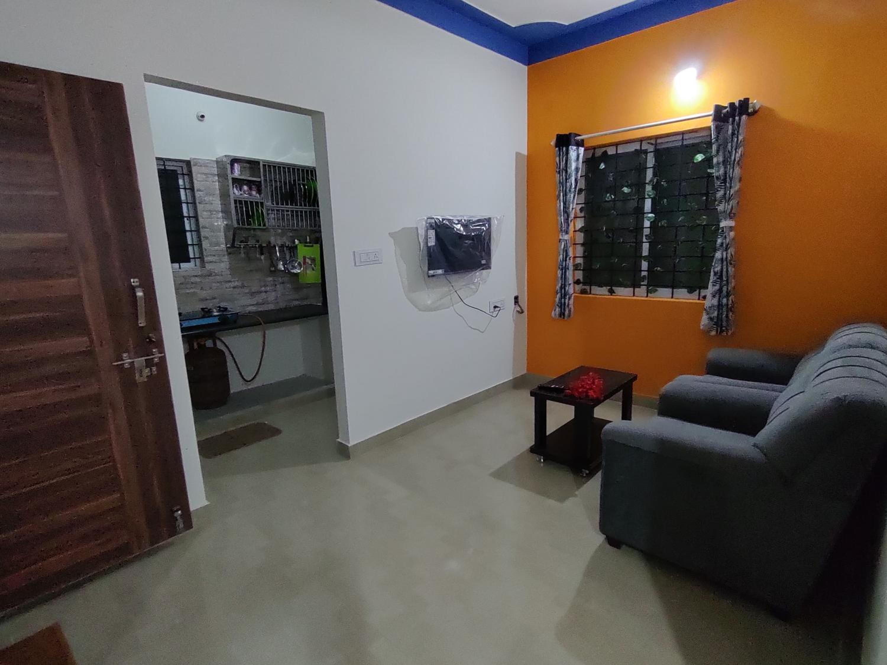 1bhk home available for short and long stays view 5