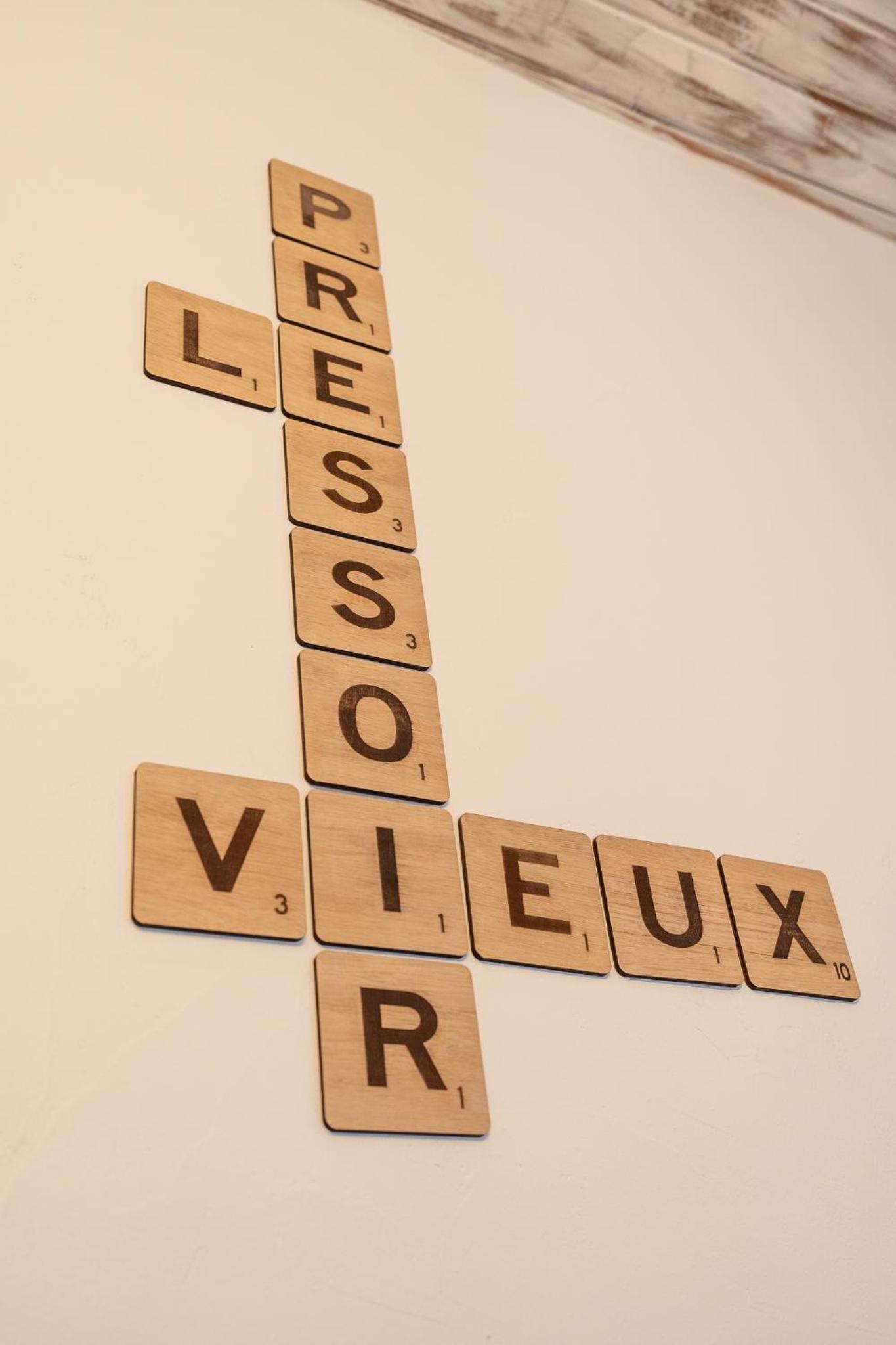Photo 42