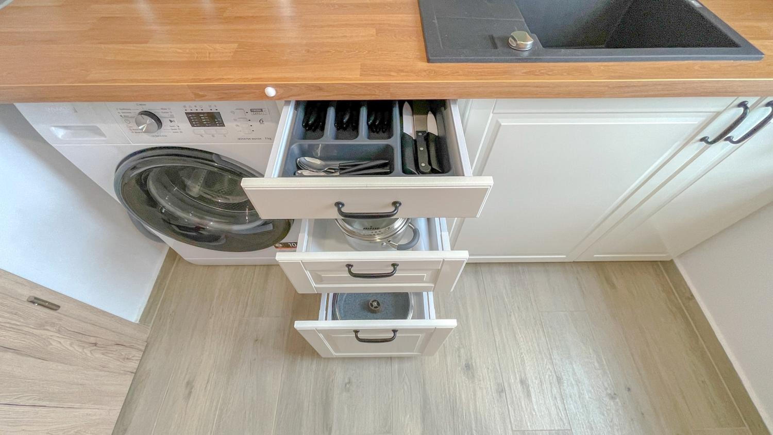 DreamView Apartment with private parking