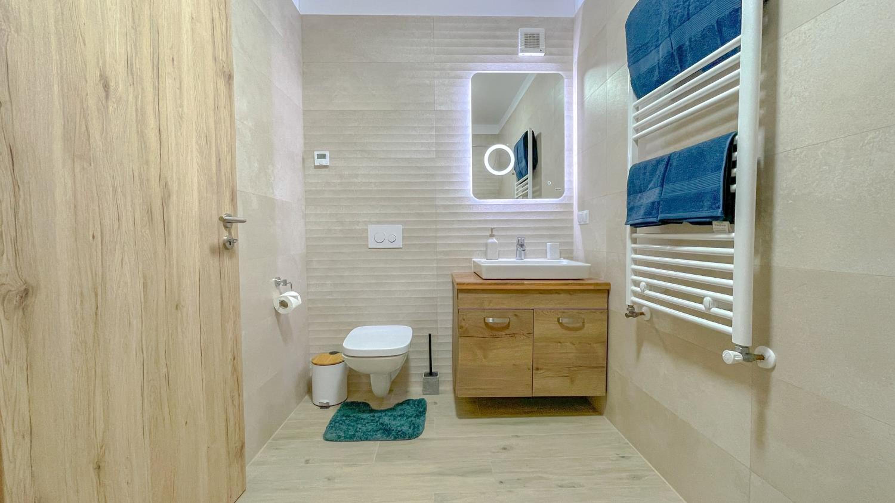 DreamView Apartment with private parking