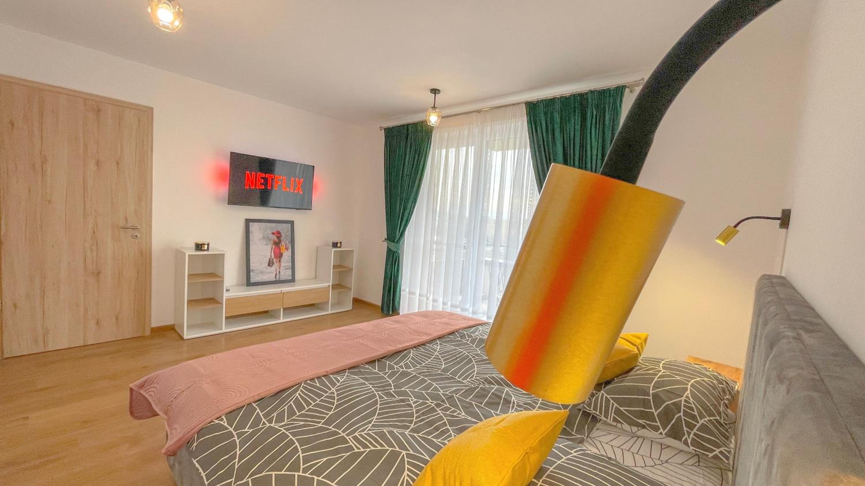 DreamView Apartment with private parking