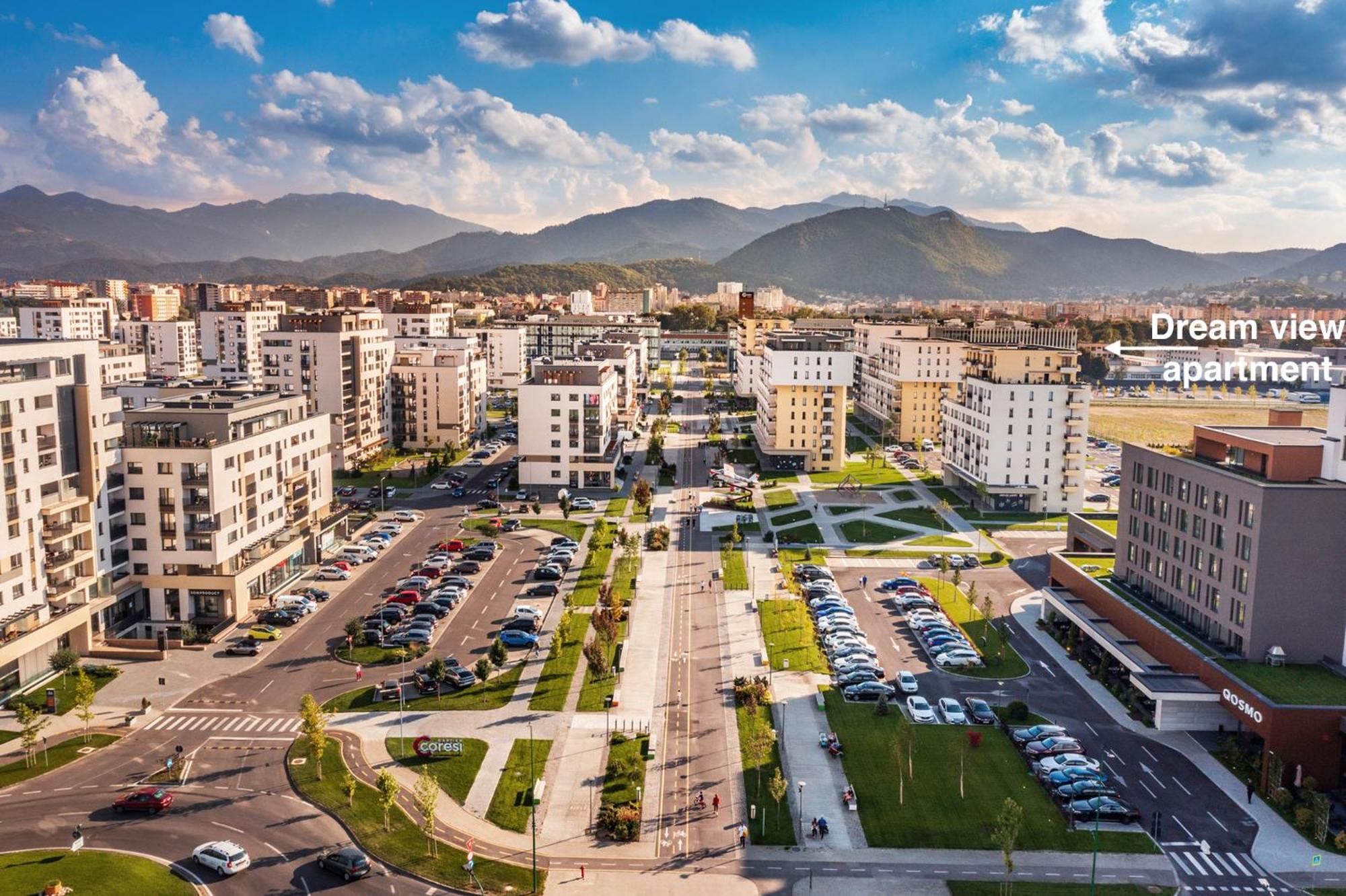 DreamView Apartment with private parking