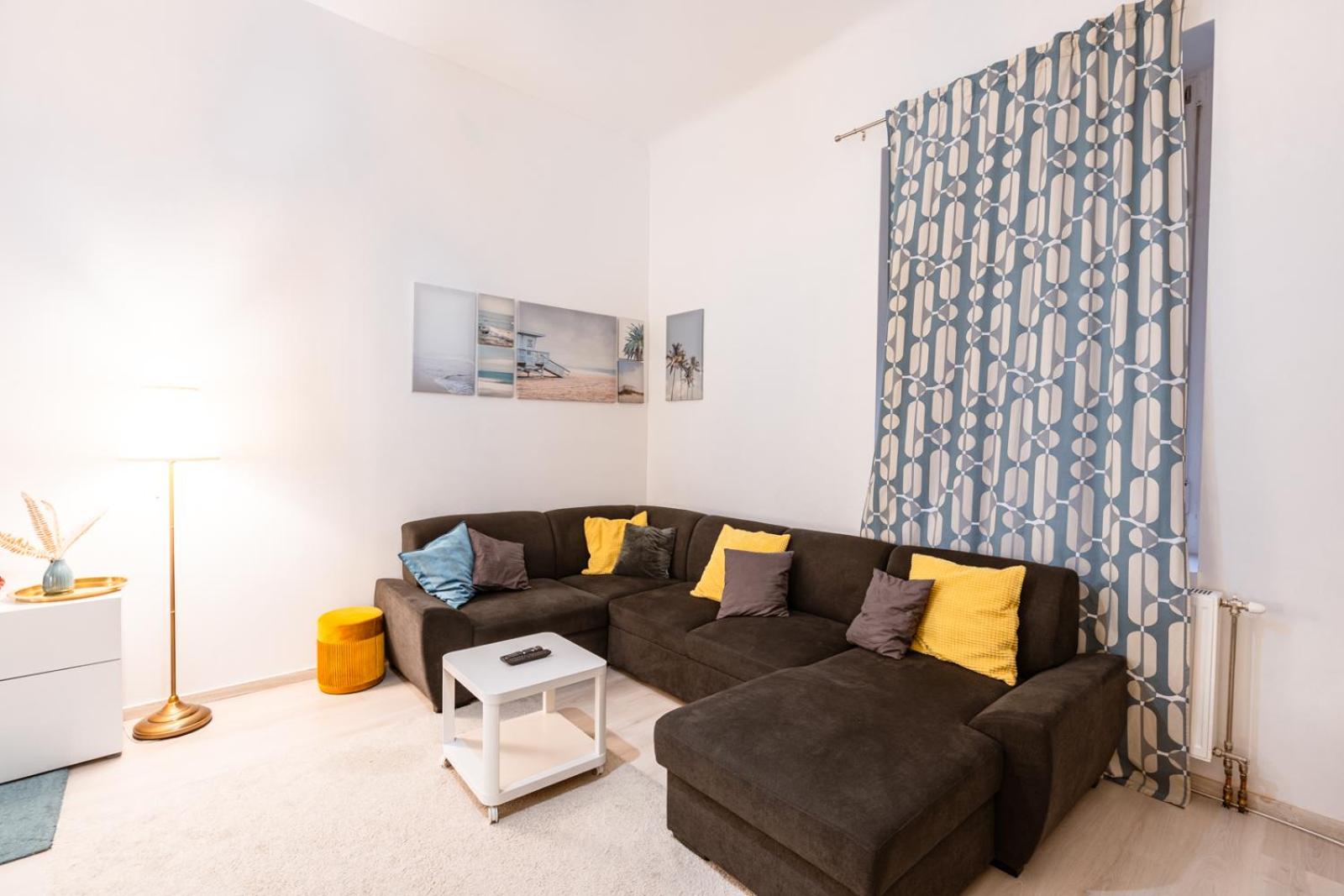 Spacious Premium Two-Room Apartment by Buda Castle