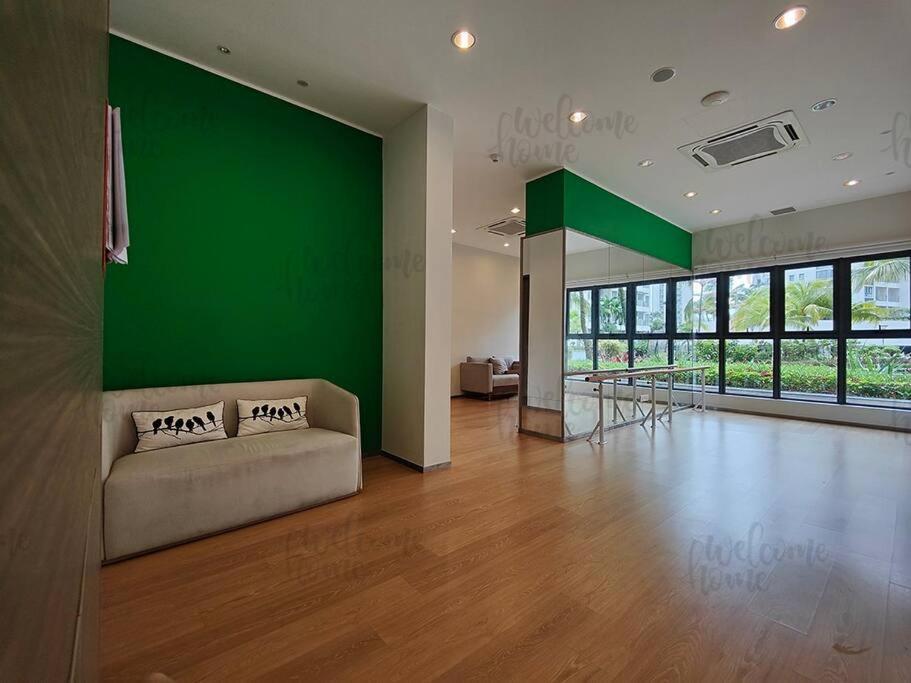 Amberside, Country Garden Danga Bay Homestay by WELCOME HOME