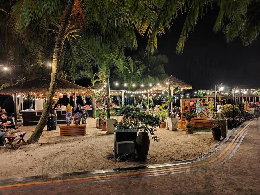 Amberside, Country Garden Danga Bay Homestay by WELCOME HOME